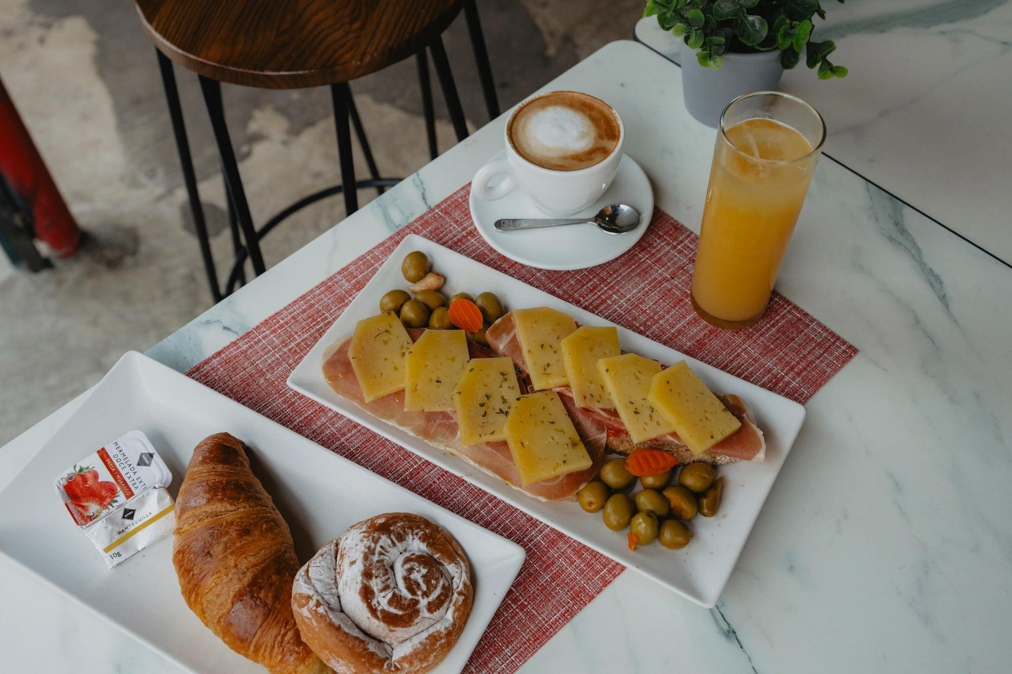 Restaurant Gomila Palma Apartments - New Opening