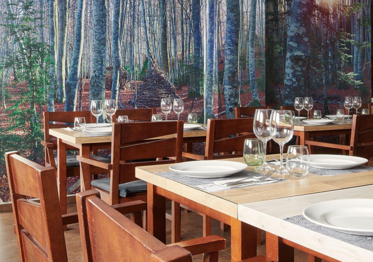 Restaurant Aparthotel Tres Quiñones