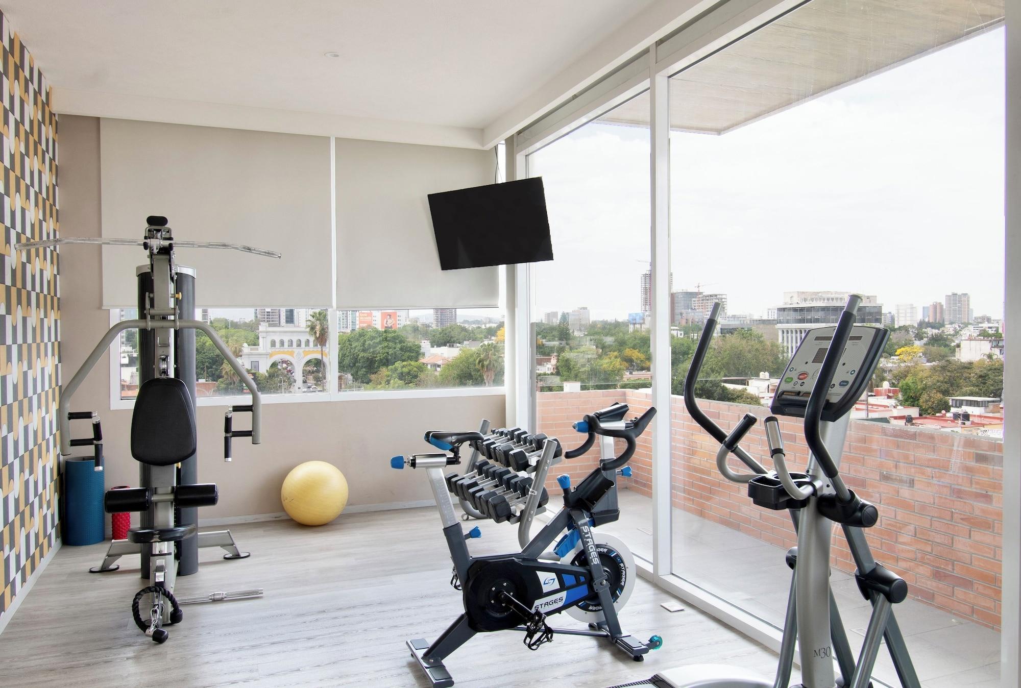Gimnasio Hotel Velvet Plaza
