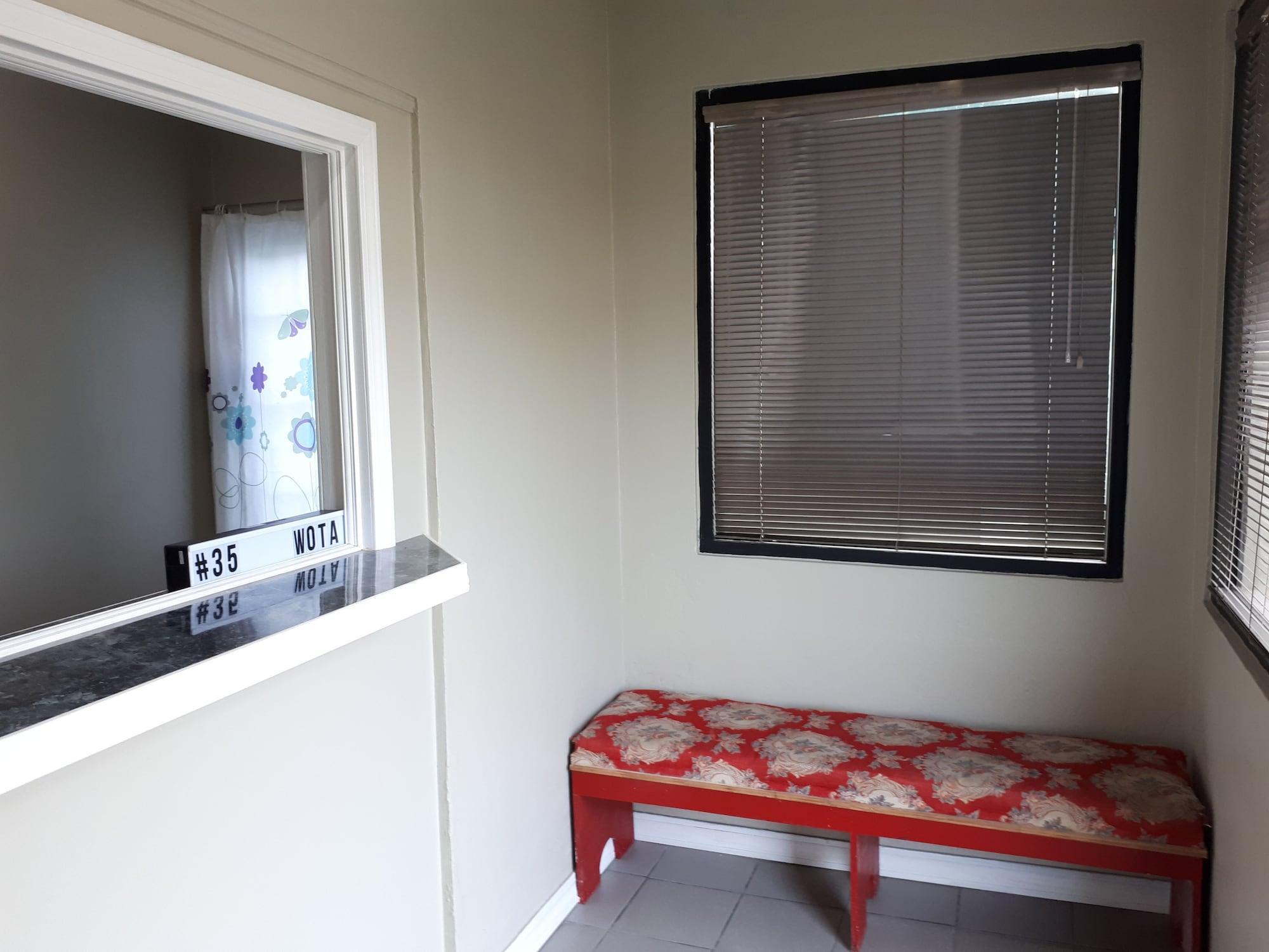 Vista Lobby Woodbrook on the Avenue