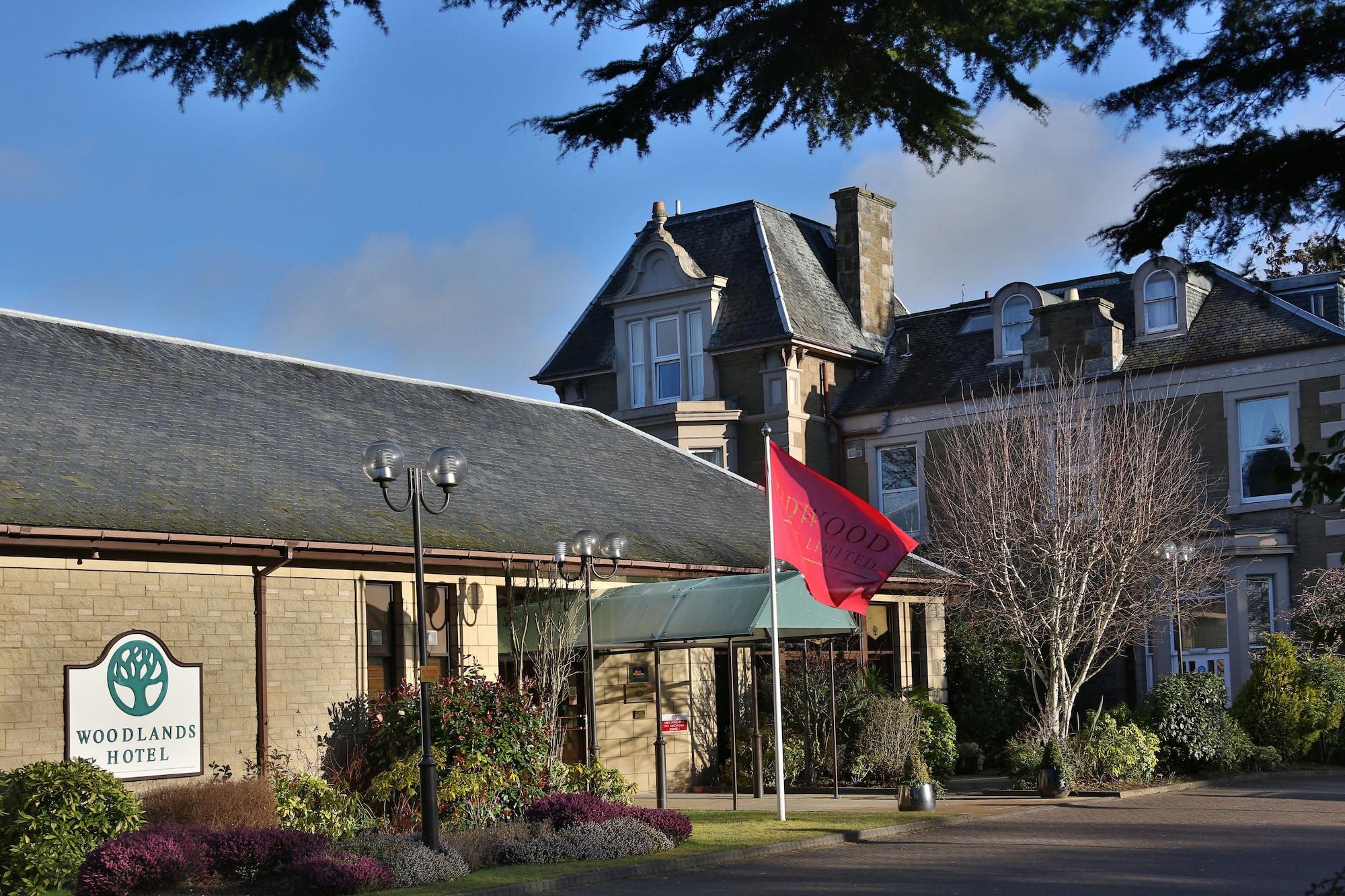 Vista Exterior Woodlands Hotel, BW Signature Collection
