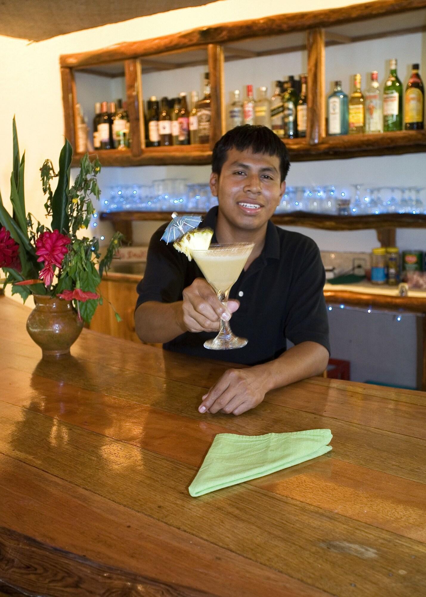 Bar/Salón Cotton Tree Lodge