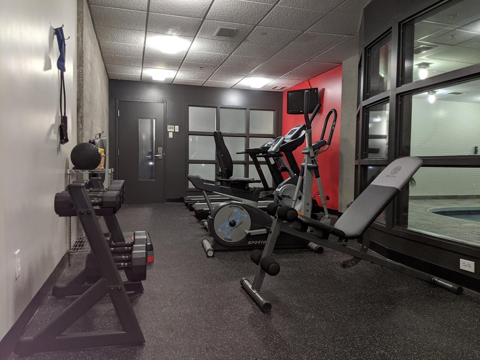 Gimnasio Grand Times Hotel Quebec City Airport