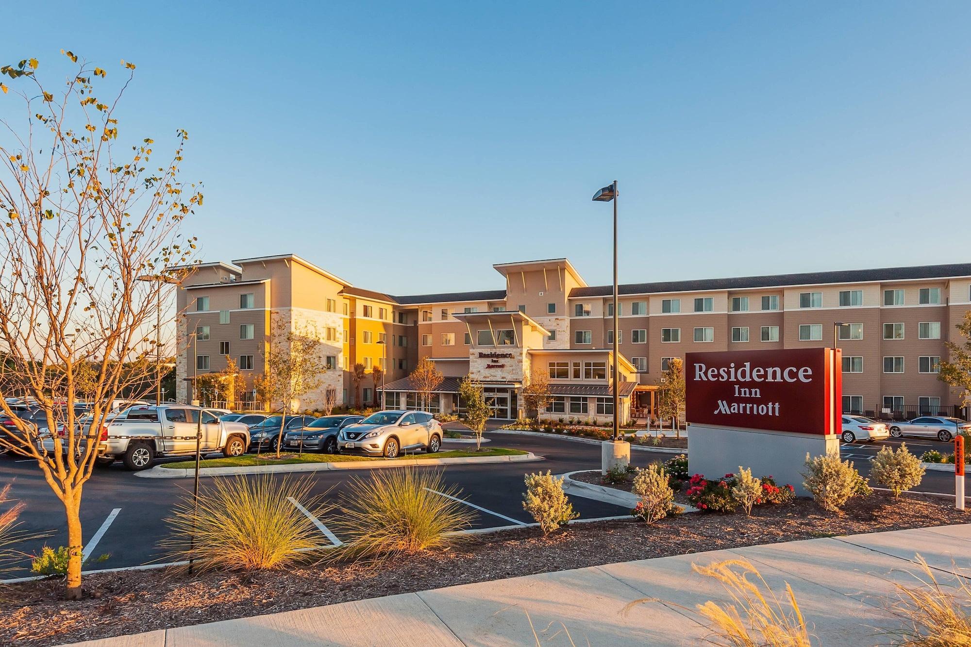Vista Exterior Residence Inn by Marriott Austin Airport