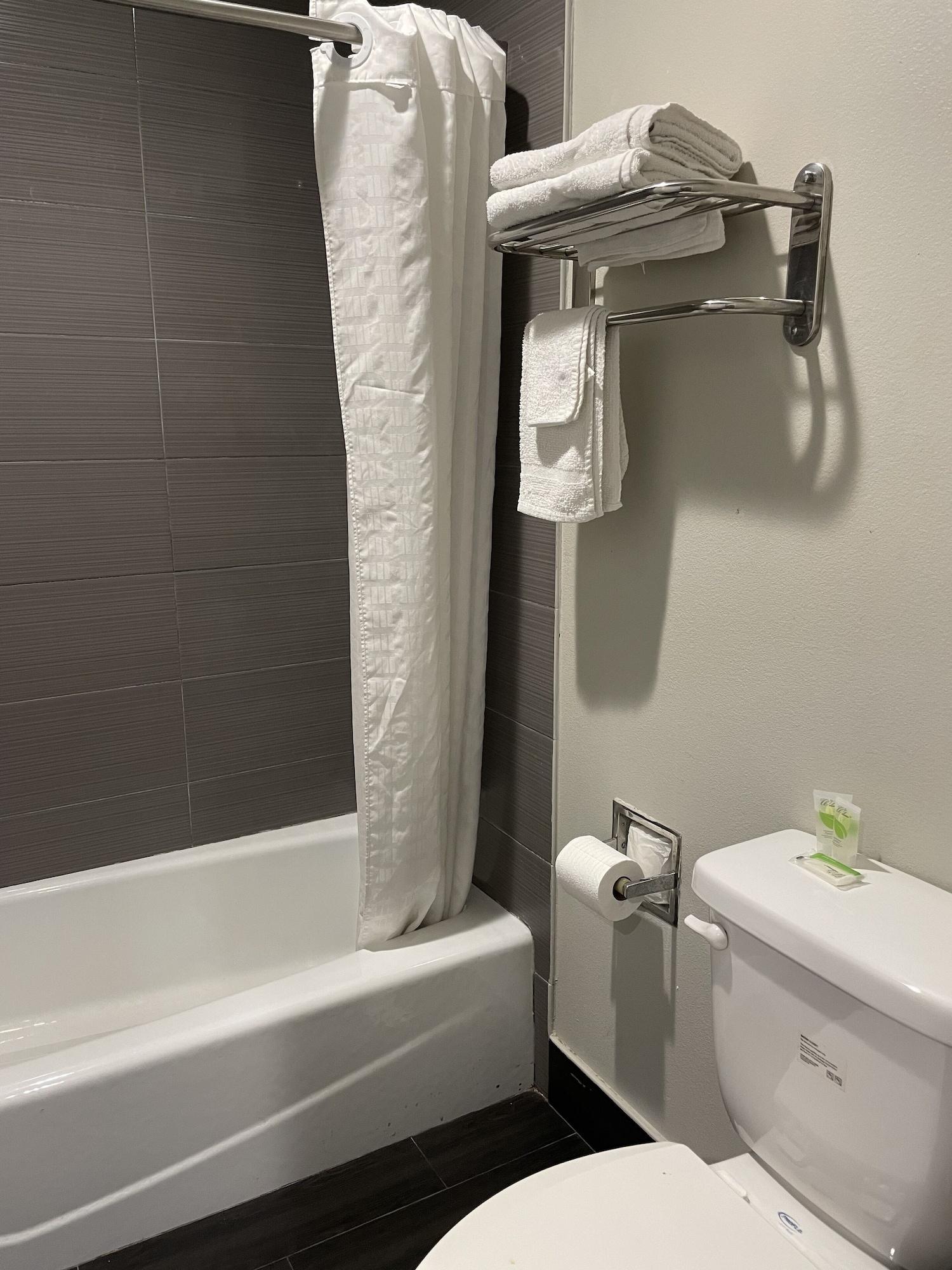 Equipamiento de Habitación Villa Inn & Suites