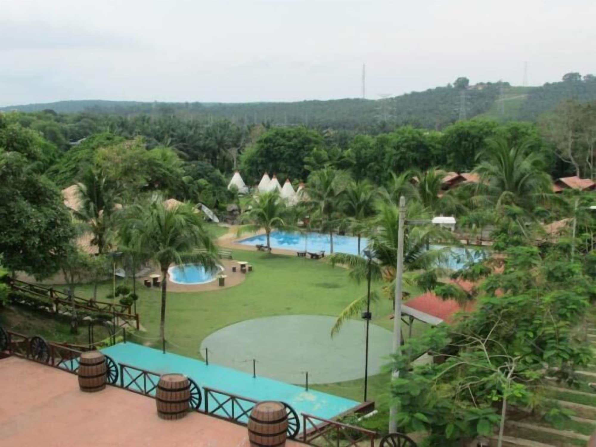 Vista Exterior Eagle Ranch Resort