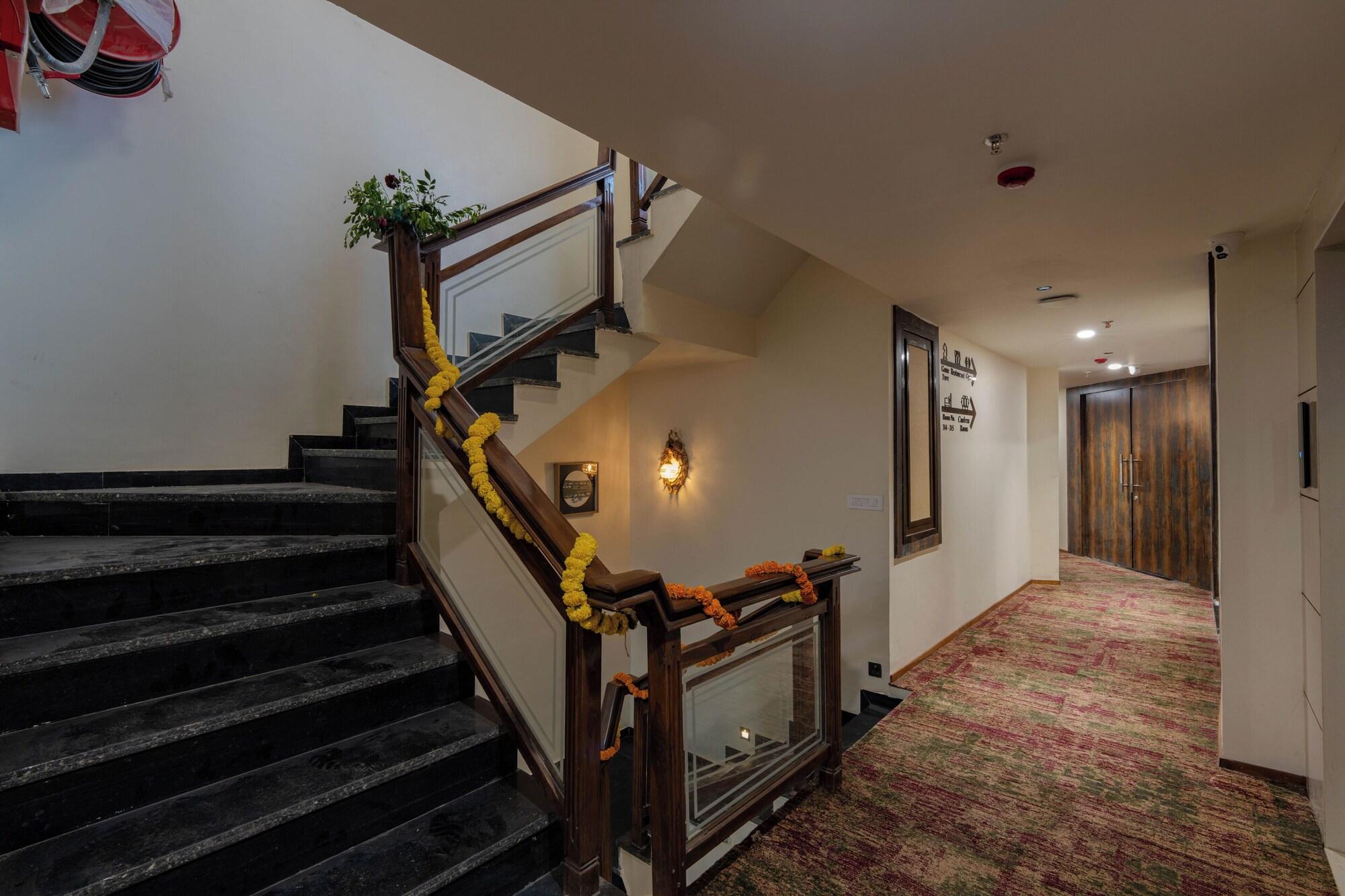 Vista Lobby HOTEL TGR