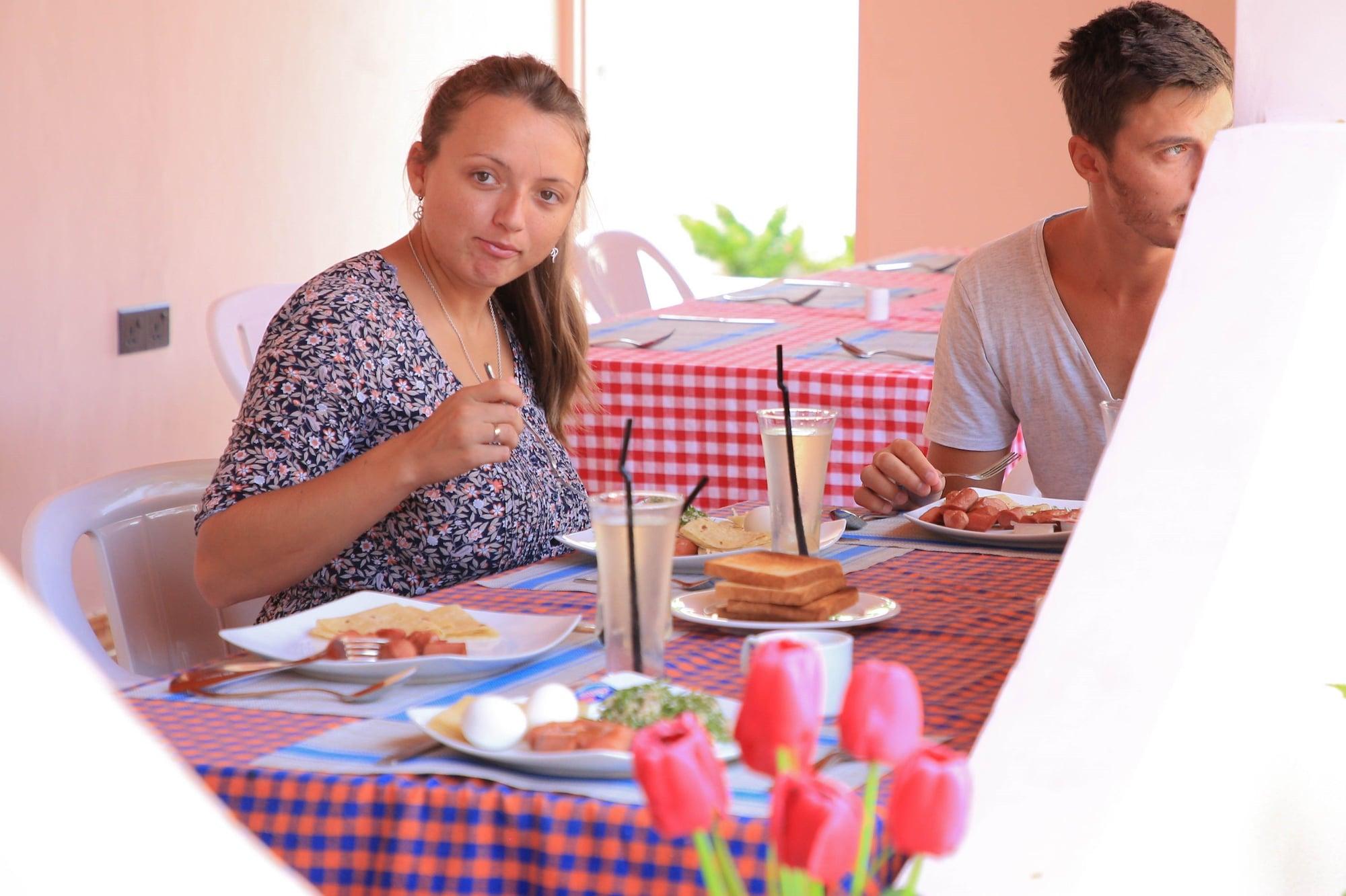 Restaurant Evila Inn - Thoddoo
