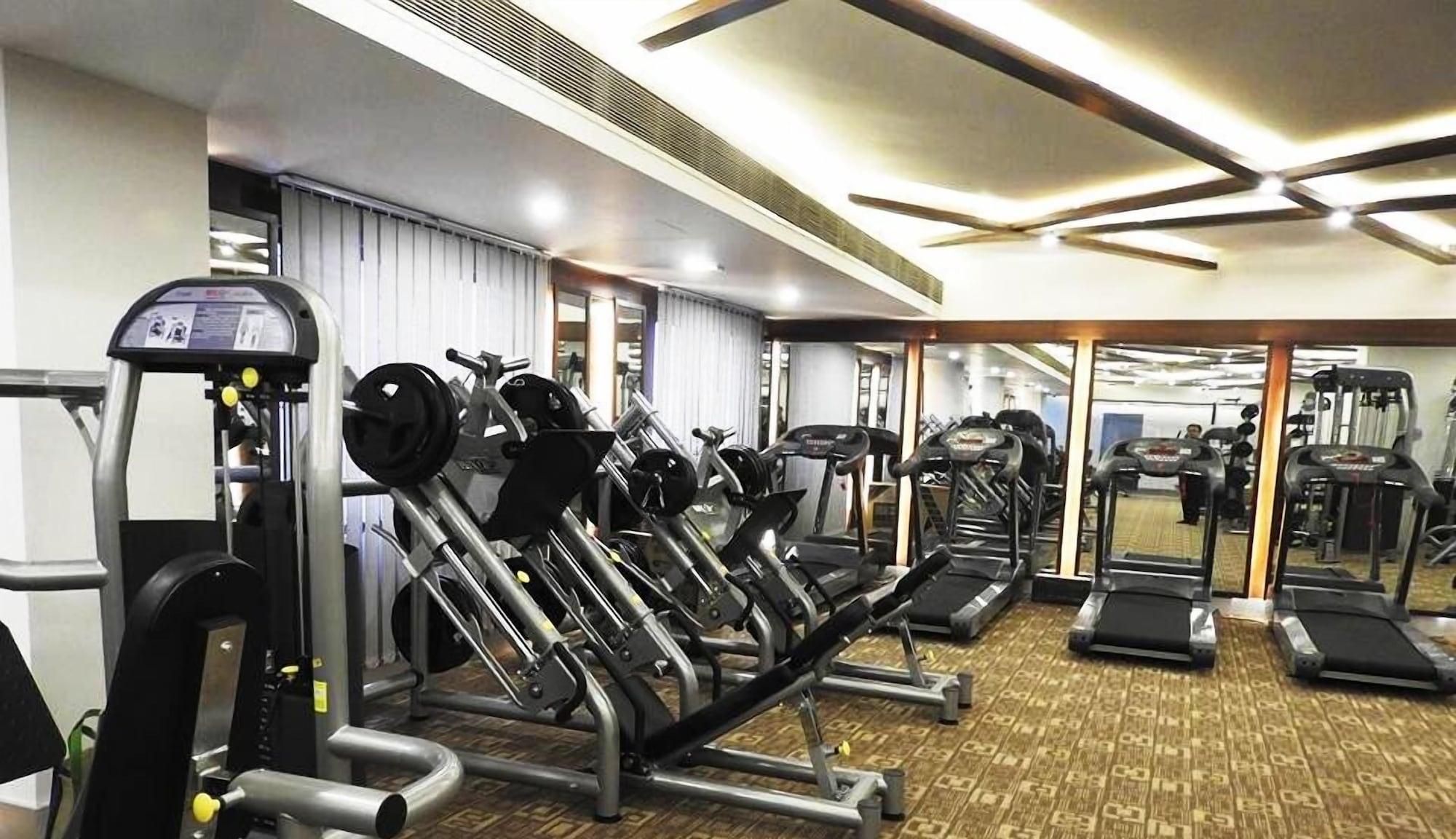 Gimnasio Sky City Hotel Dhaka
