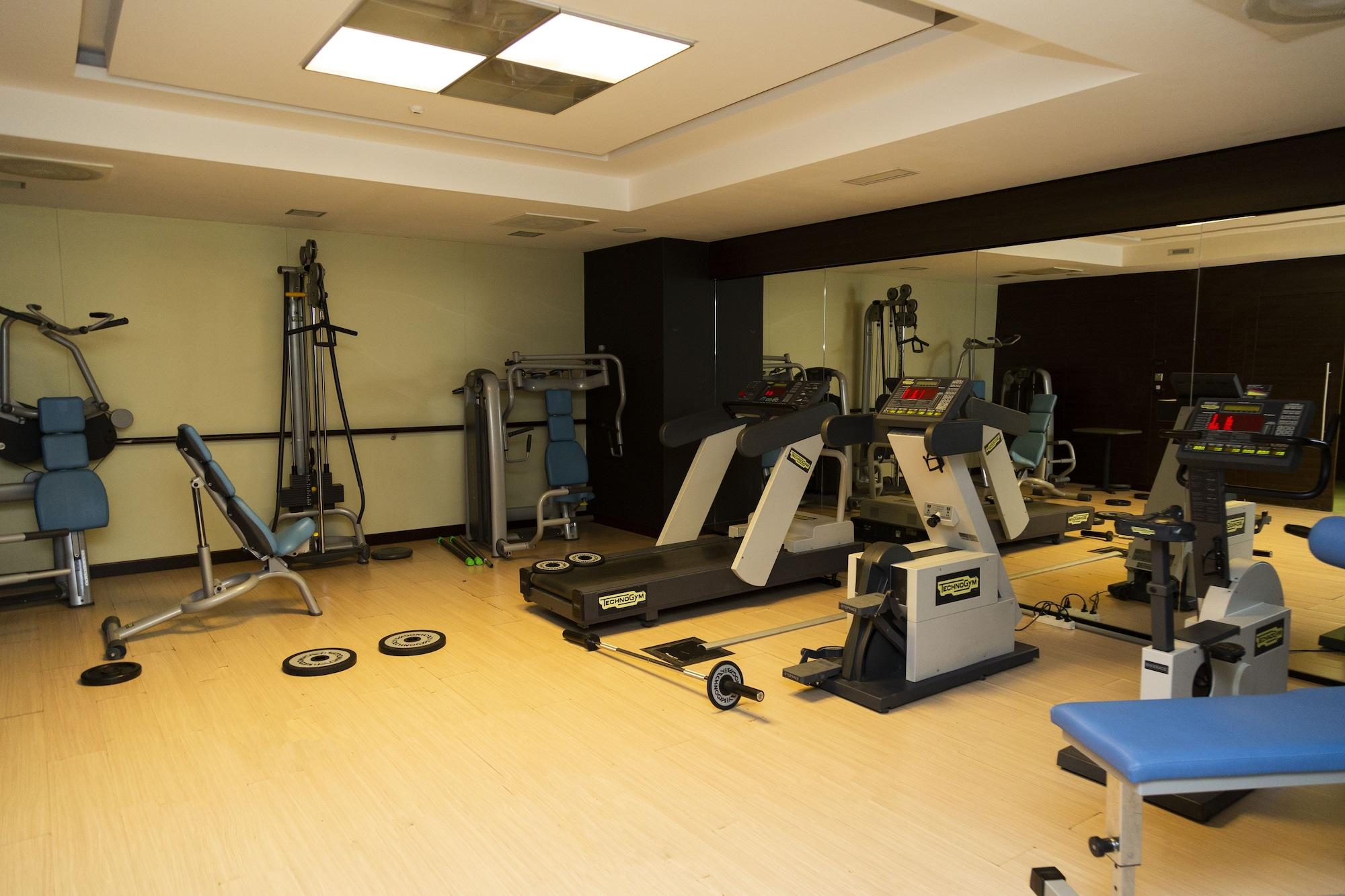 Gimnasio HOTEL SELENE POMEZIA