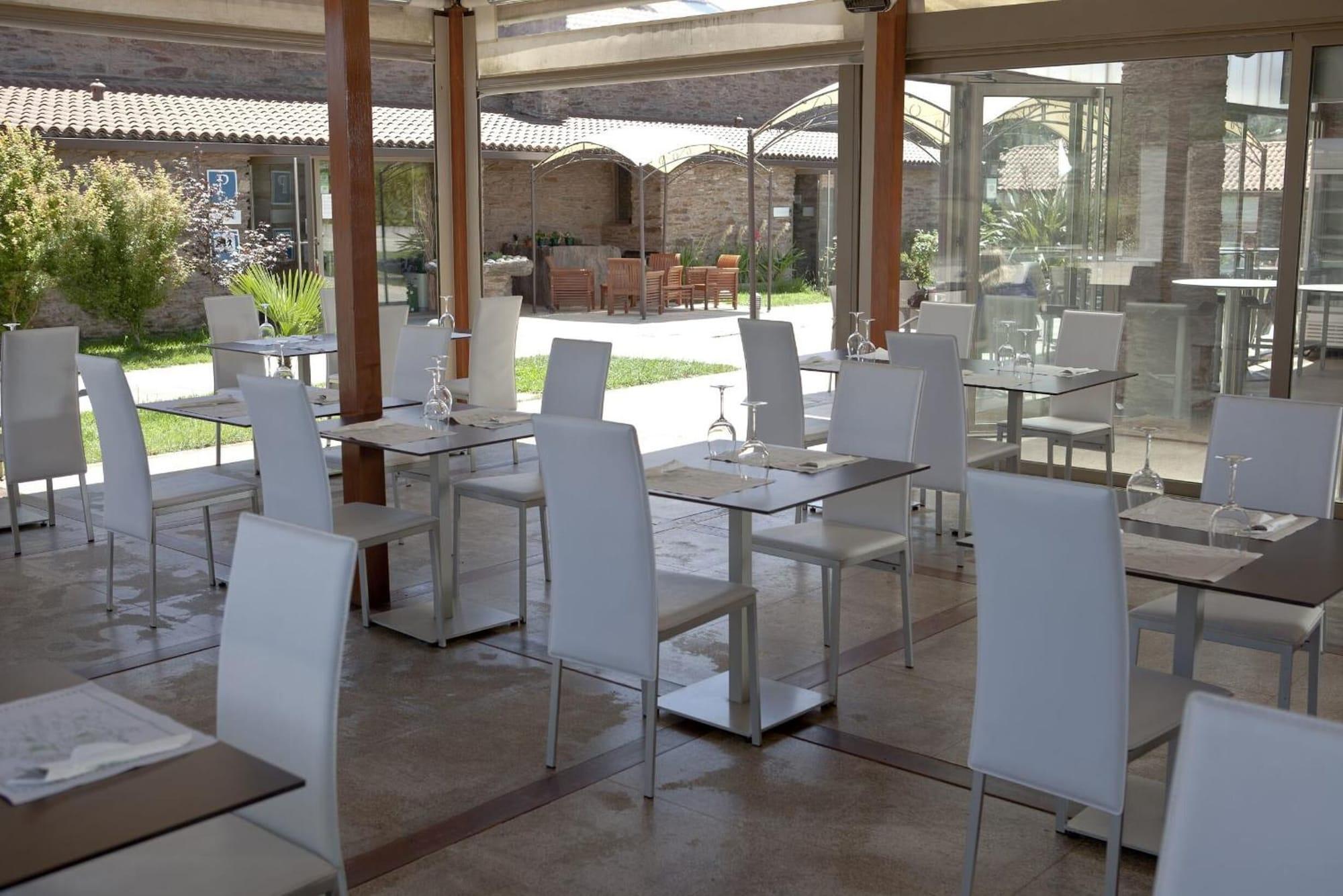 Restaurant Pensión Albergue Turístico Salceda