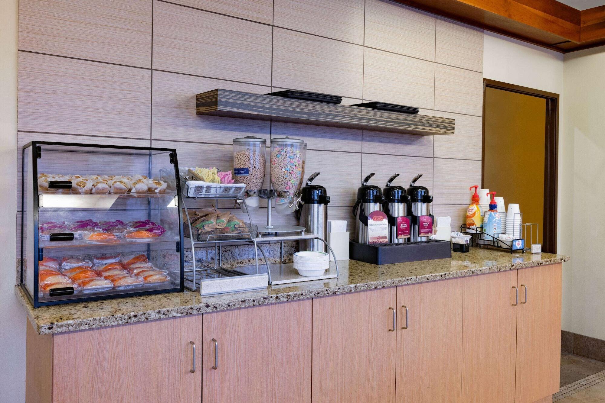 Restaurant La Quinta Inn & Suites by Wyndham Helena