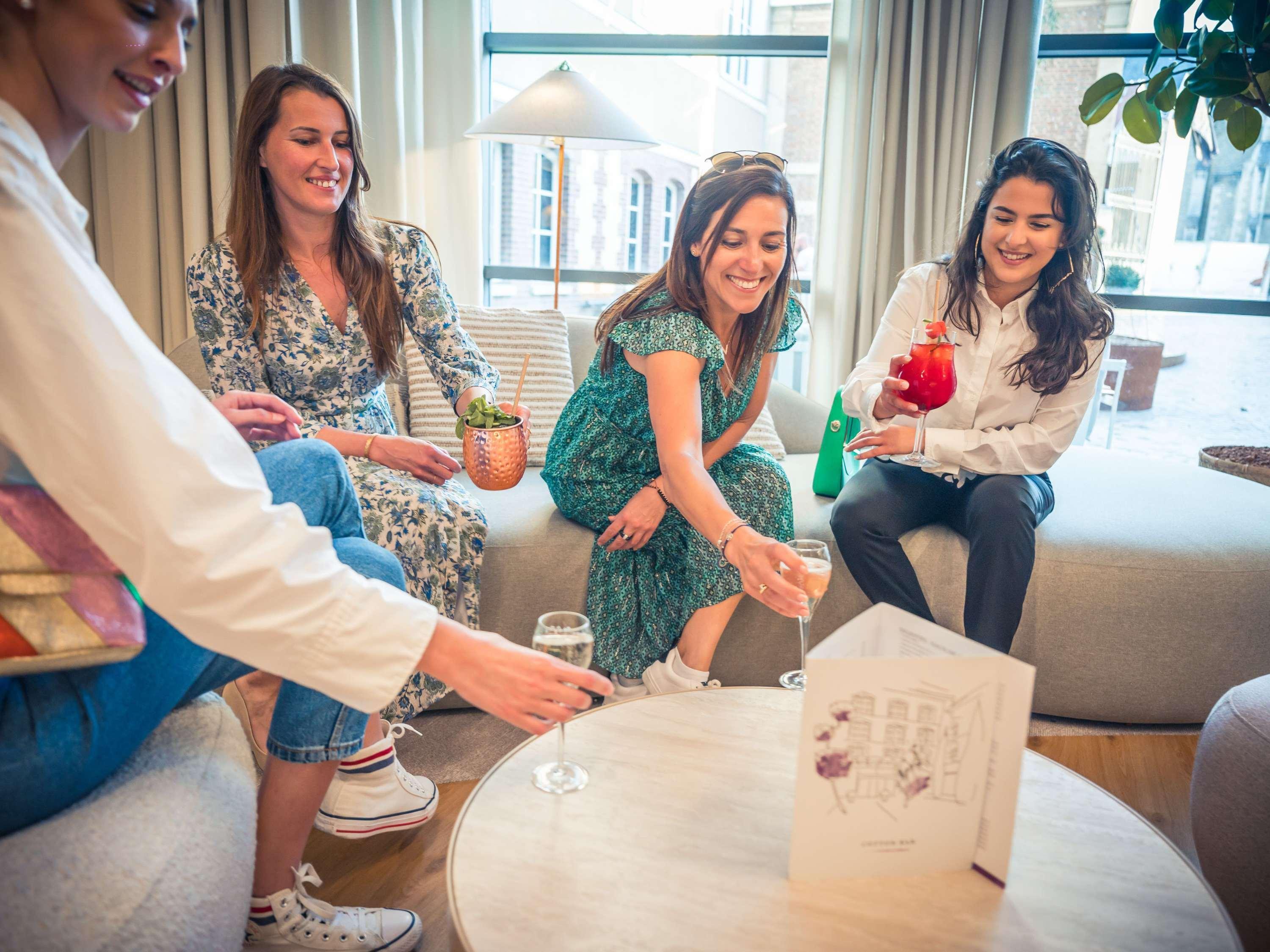 Bar/Salón Mercure Troyes Centre