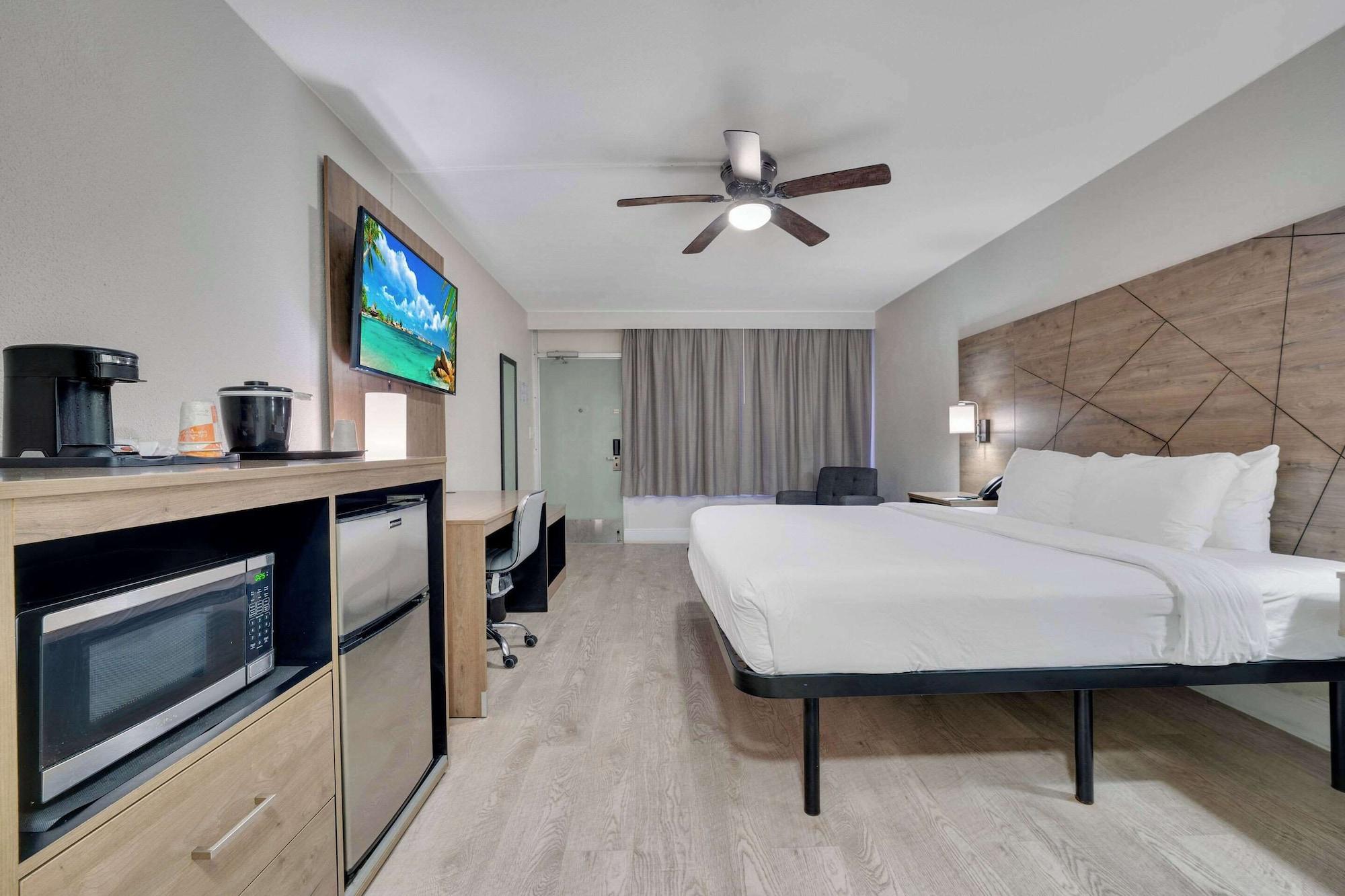 Habitación Quality Inn & Suites Airport/Cruise Port Hollywood