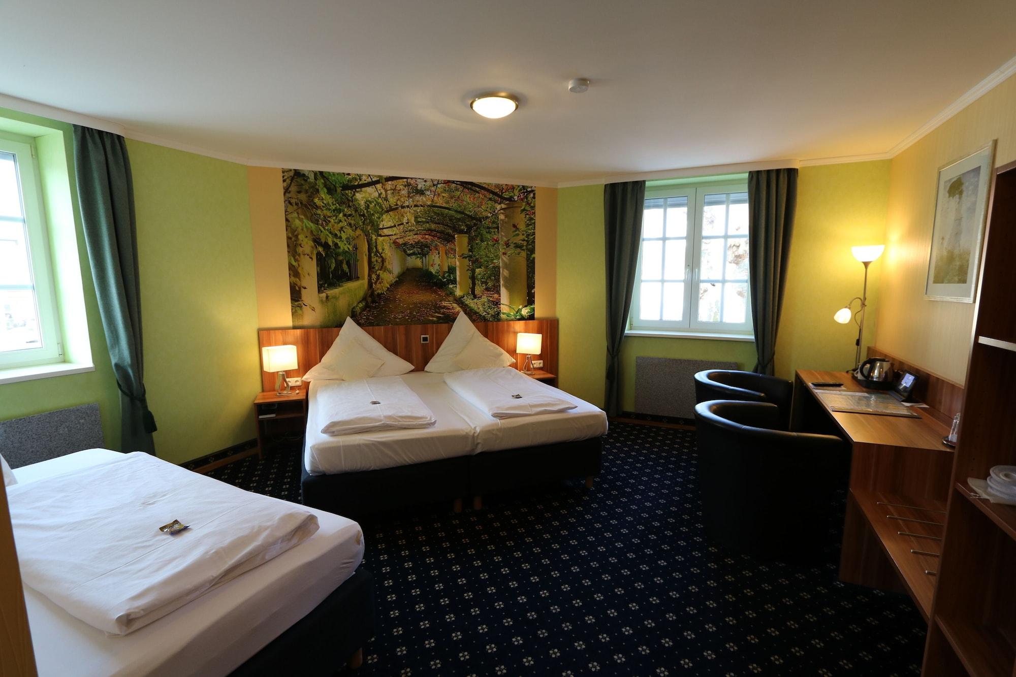 Varios Hotel Deutscher Hof