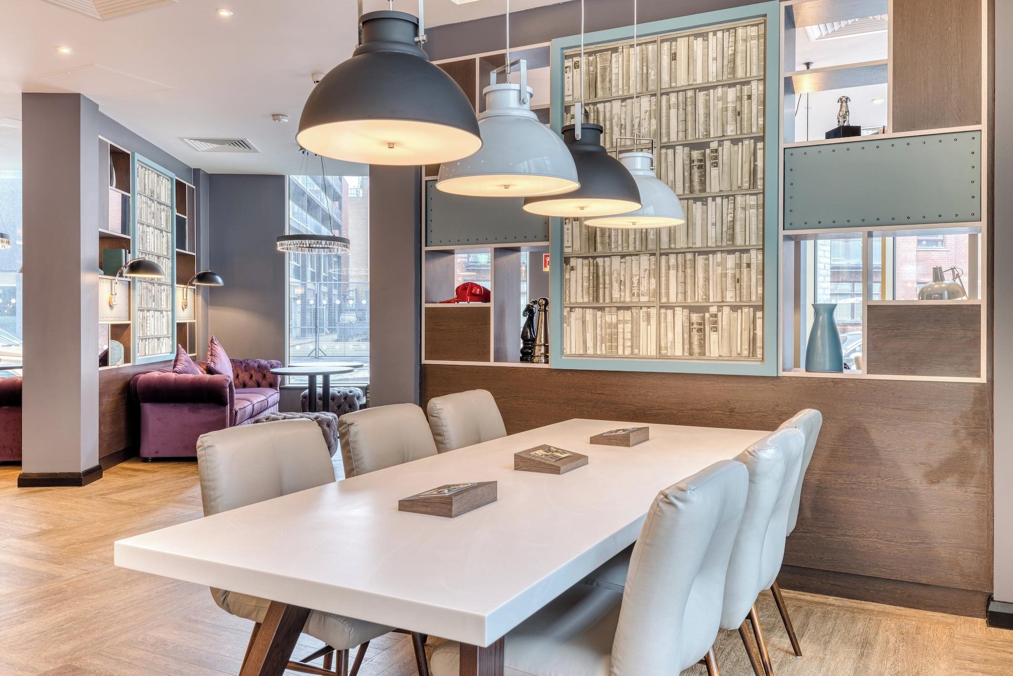 Restaurant Premier Inn Dublin Cc North Docklands