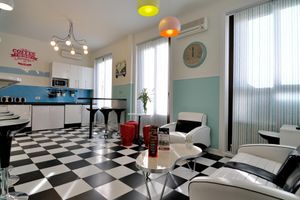 Hospedagens - Far Home Plaza Mayor