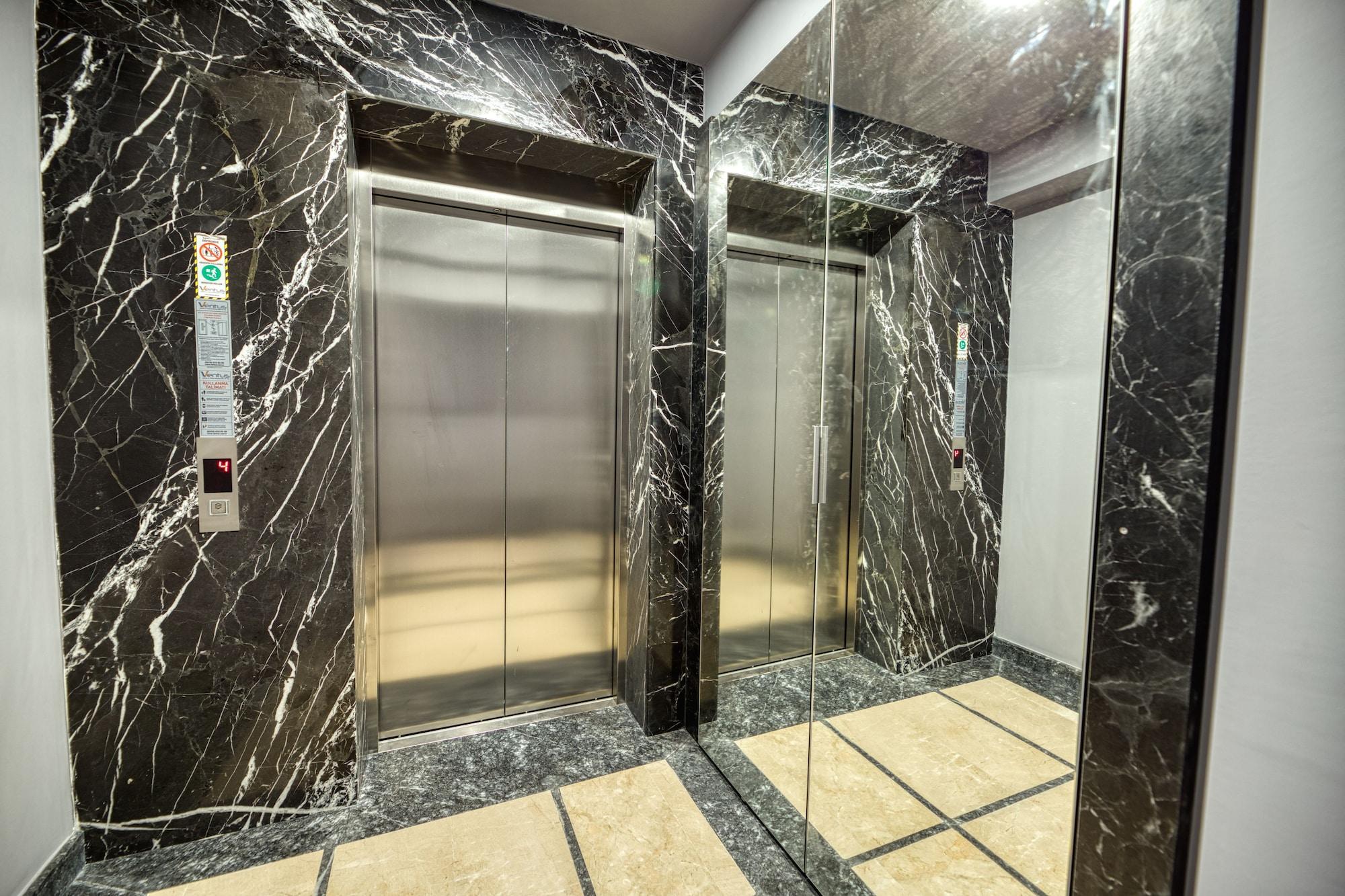 Comodidades del Alojamiento Grisverde Suites Hotel