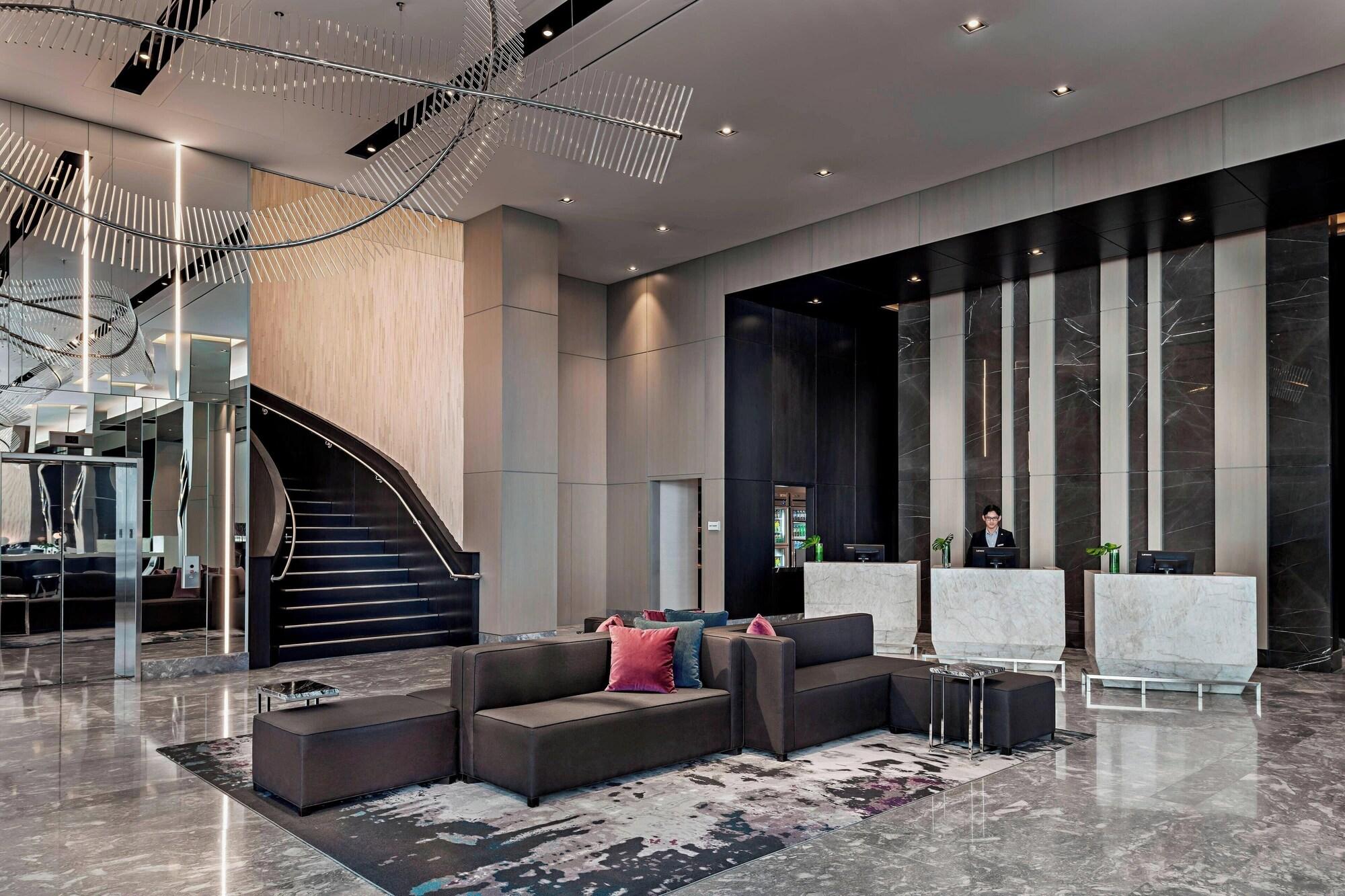 Vista Lobby Toronto Marriott Markham