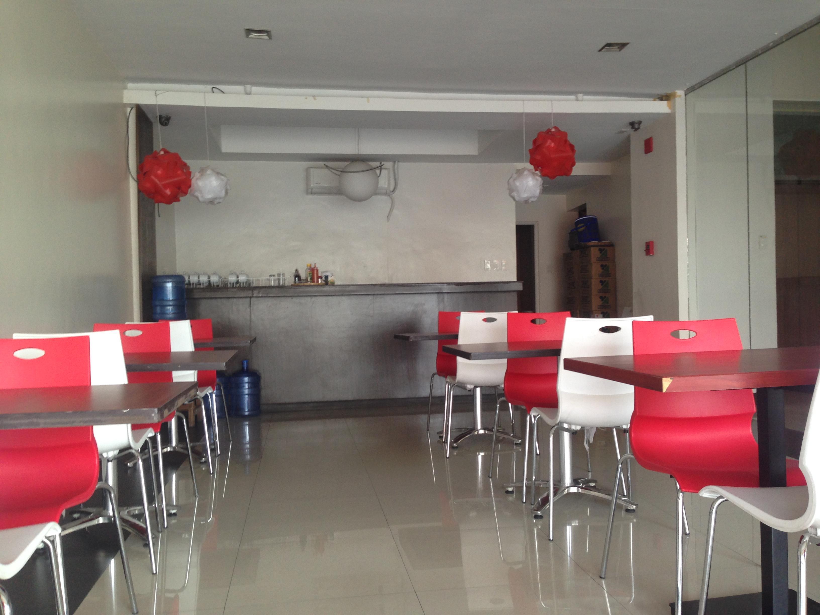 Restaurant Cherry Midtown Hotel