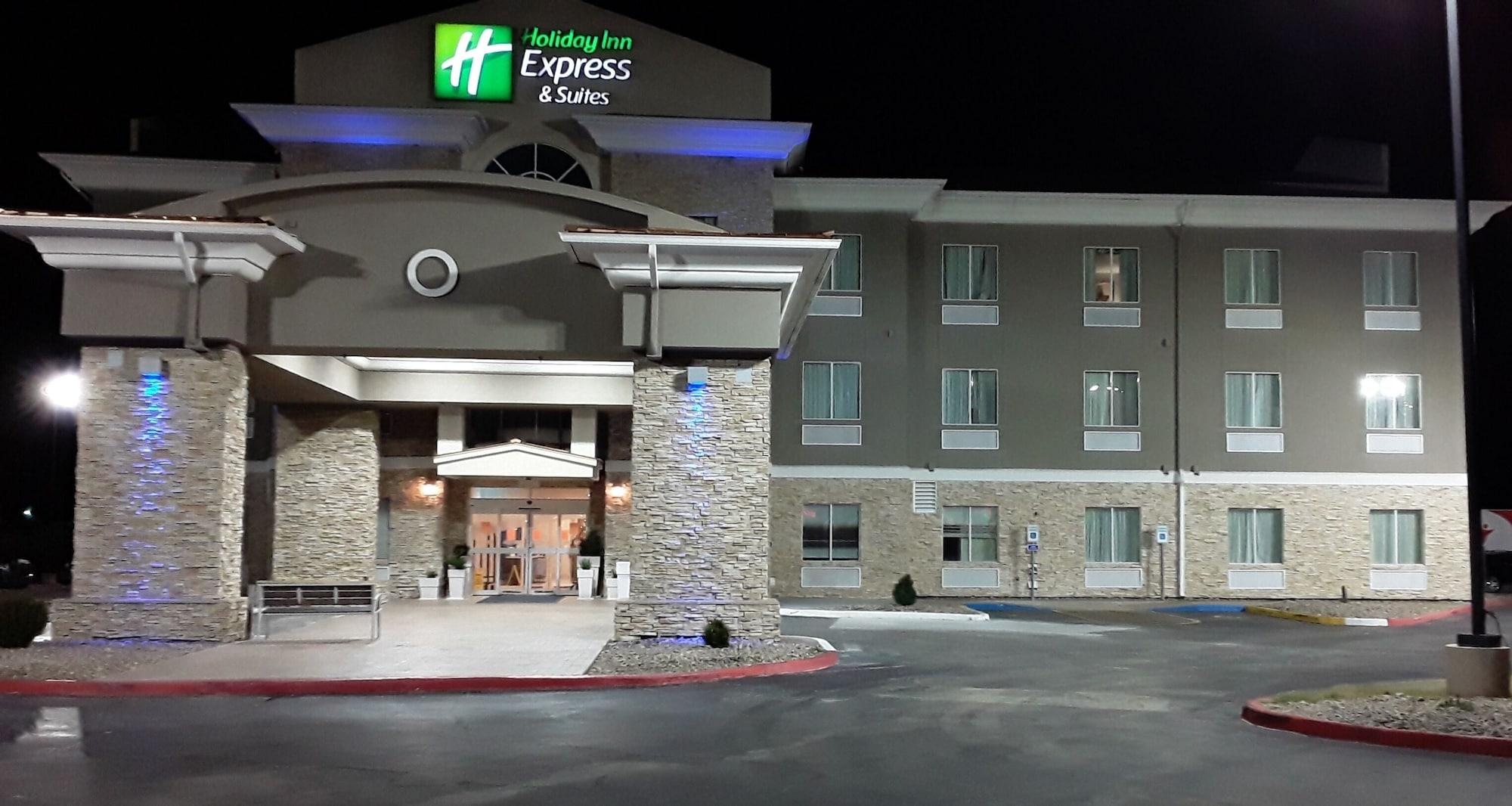 Vista Exterior Holiday Inn Express & Suites Woodward by IHG