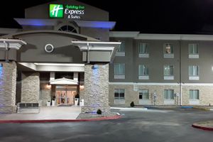 Alojamiento - Holiday Inn Express & Suites Woodward by IHG