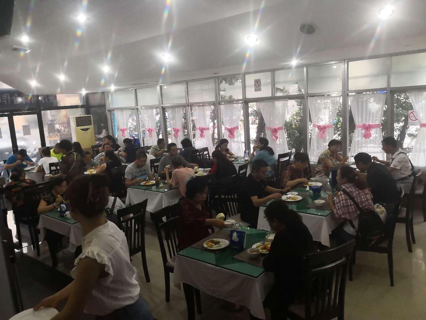 Restaurant A1 Hotel  Aite-1