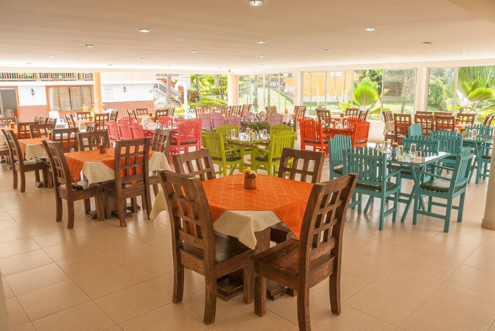 Restaurant De Le Vega Hotel Campestre