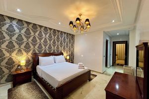 Alquiler Vacacional - Chic 4BR with Jacuzzi-Fez New City Stay