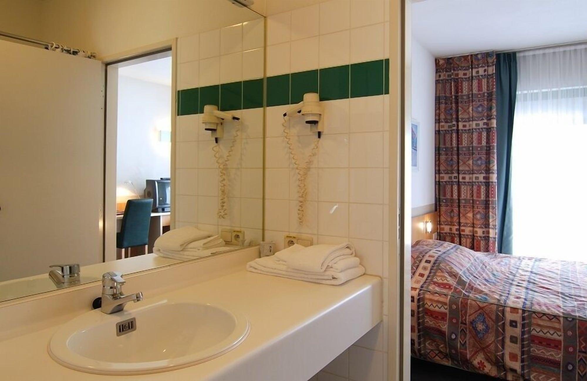 Equipamiento de Habitación Hobbit Hotel Mechelen