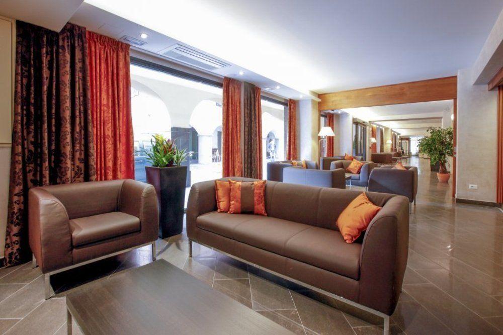 Vista Lobby Hotel Monte Rosa