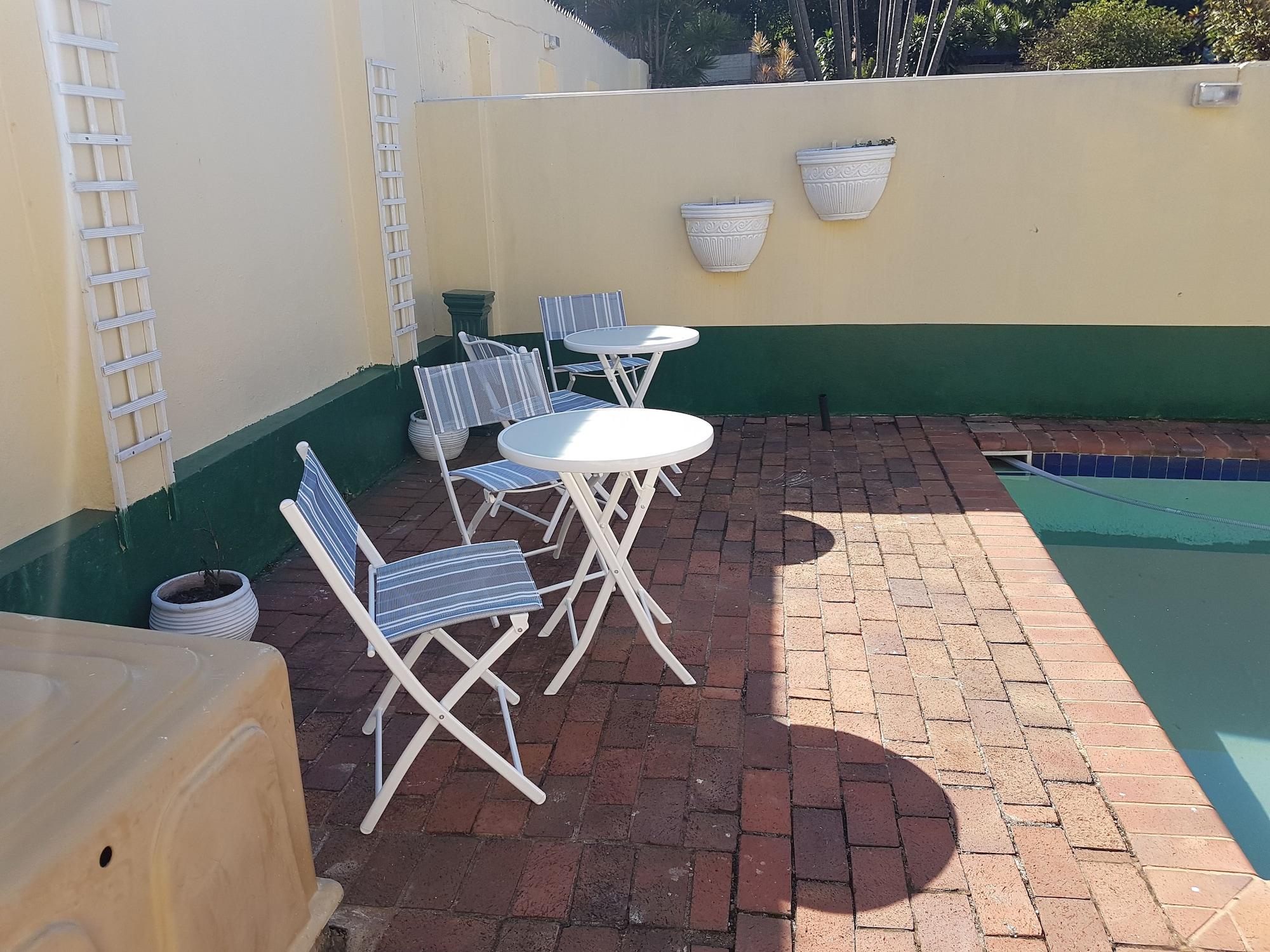 Vista Piscina Daisy Lodge
