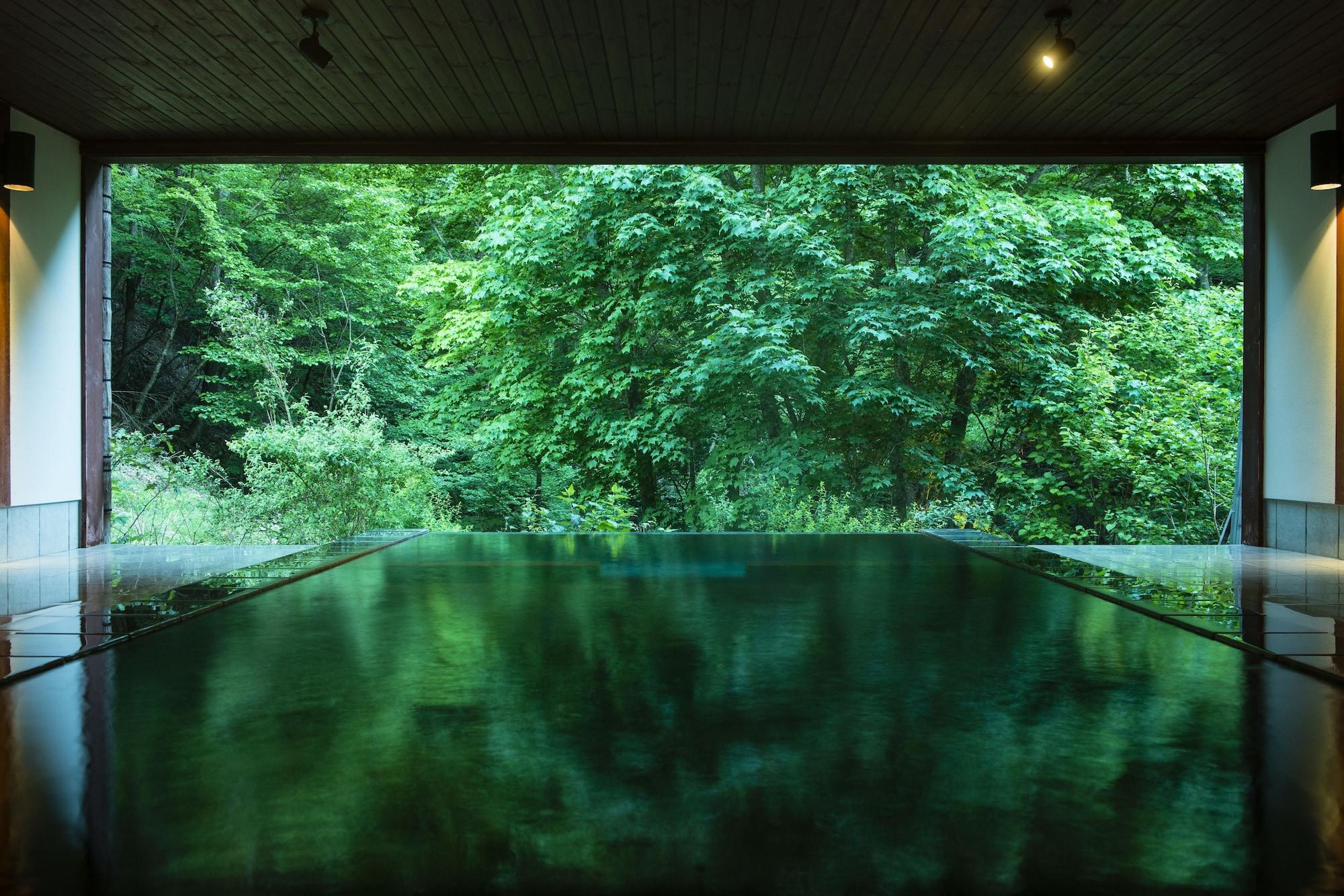 Varios Tobira Onsen Myojinkan