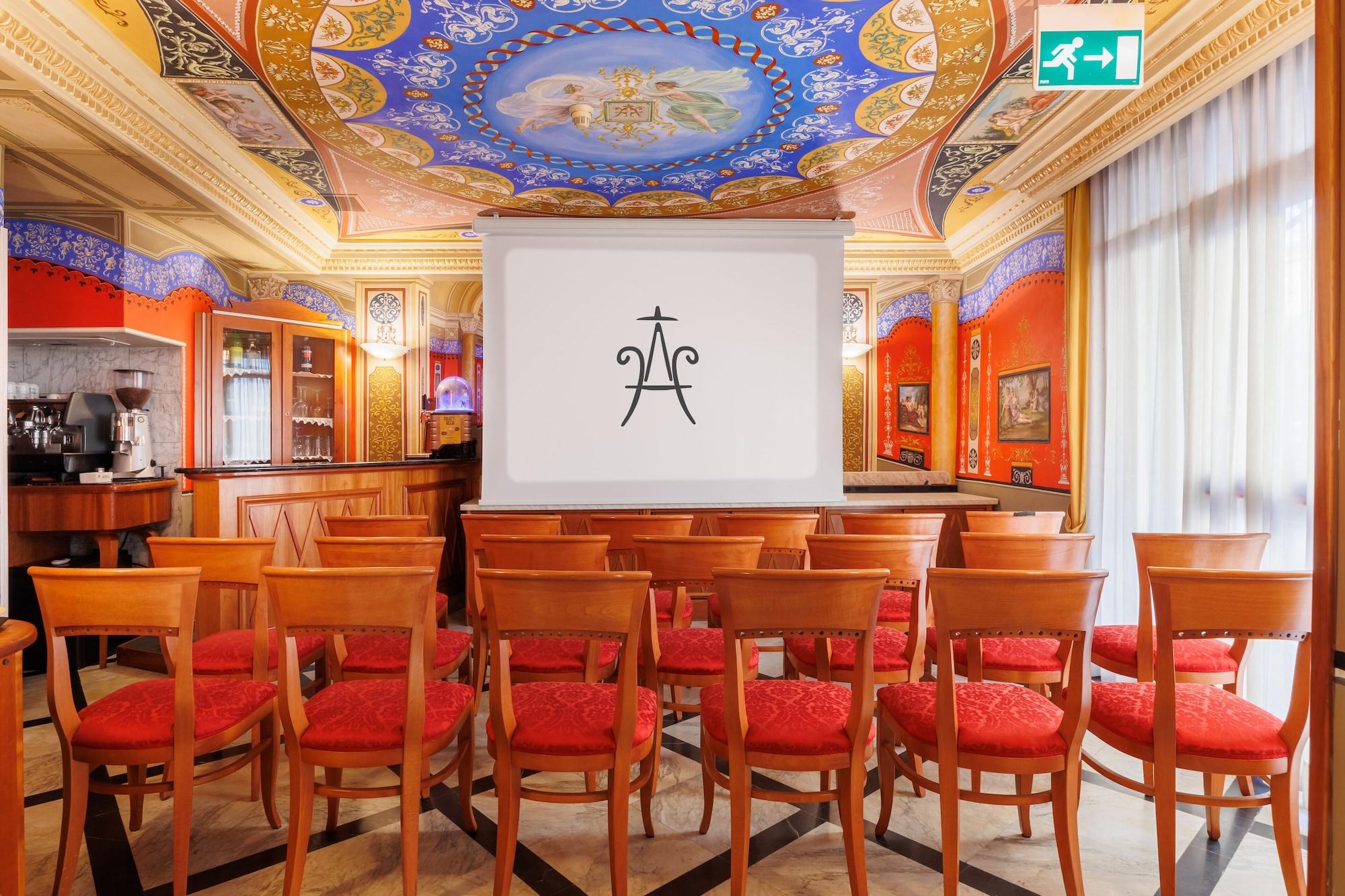 Sala de Reuniones Hotel Amalfi