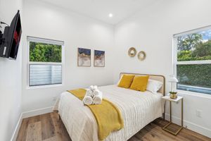 Alquiler Vacacional - Luxury 3-Bedroom Home with Pool in Vibrant Los Angeles