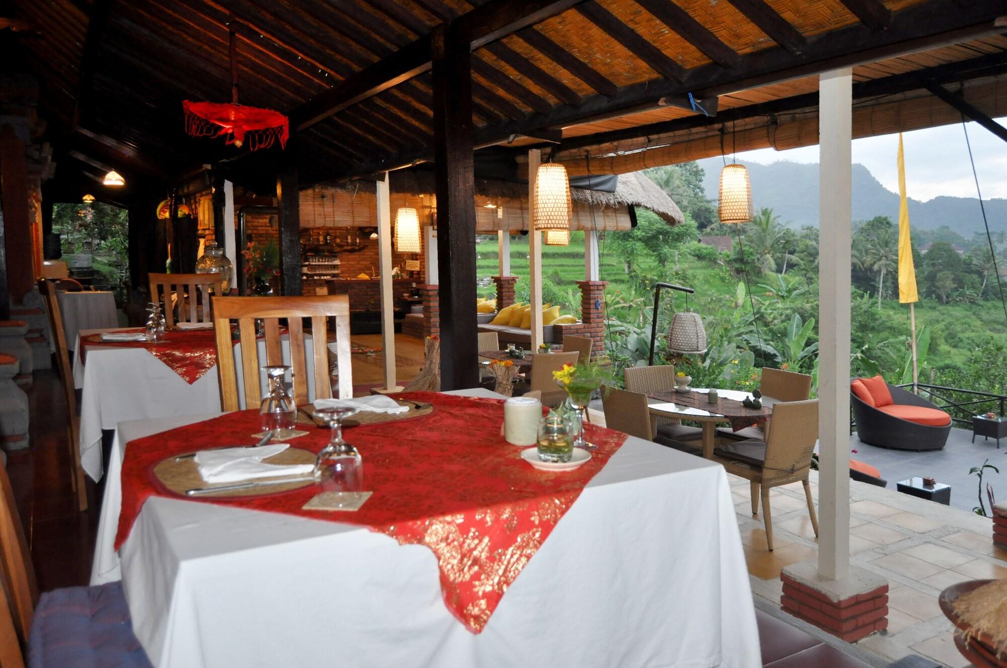 Restaurant Subak Tabola Villa