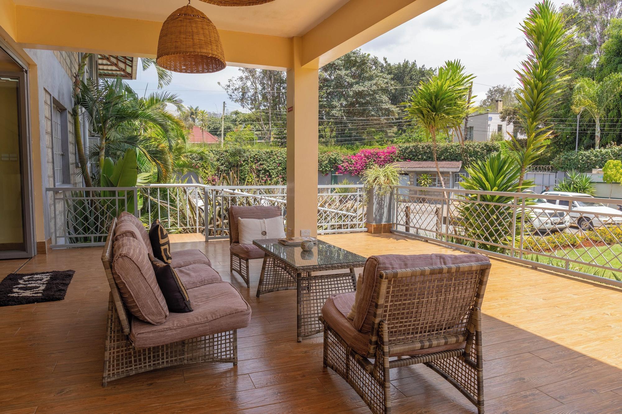 Vista Exterior Acacia Tree Lodge