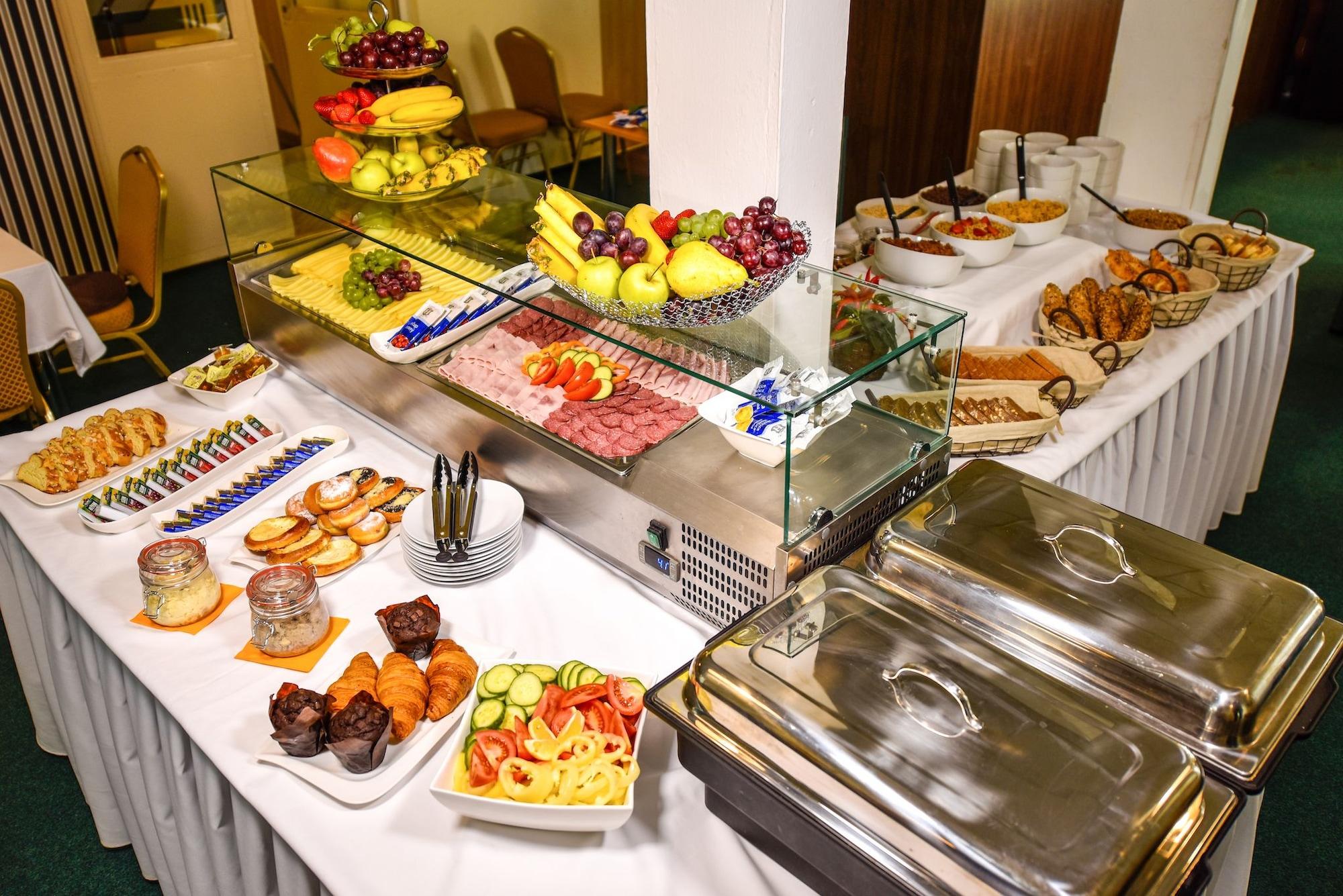 Restaurant City Hotel