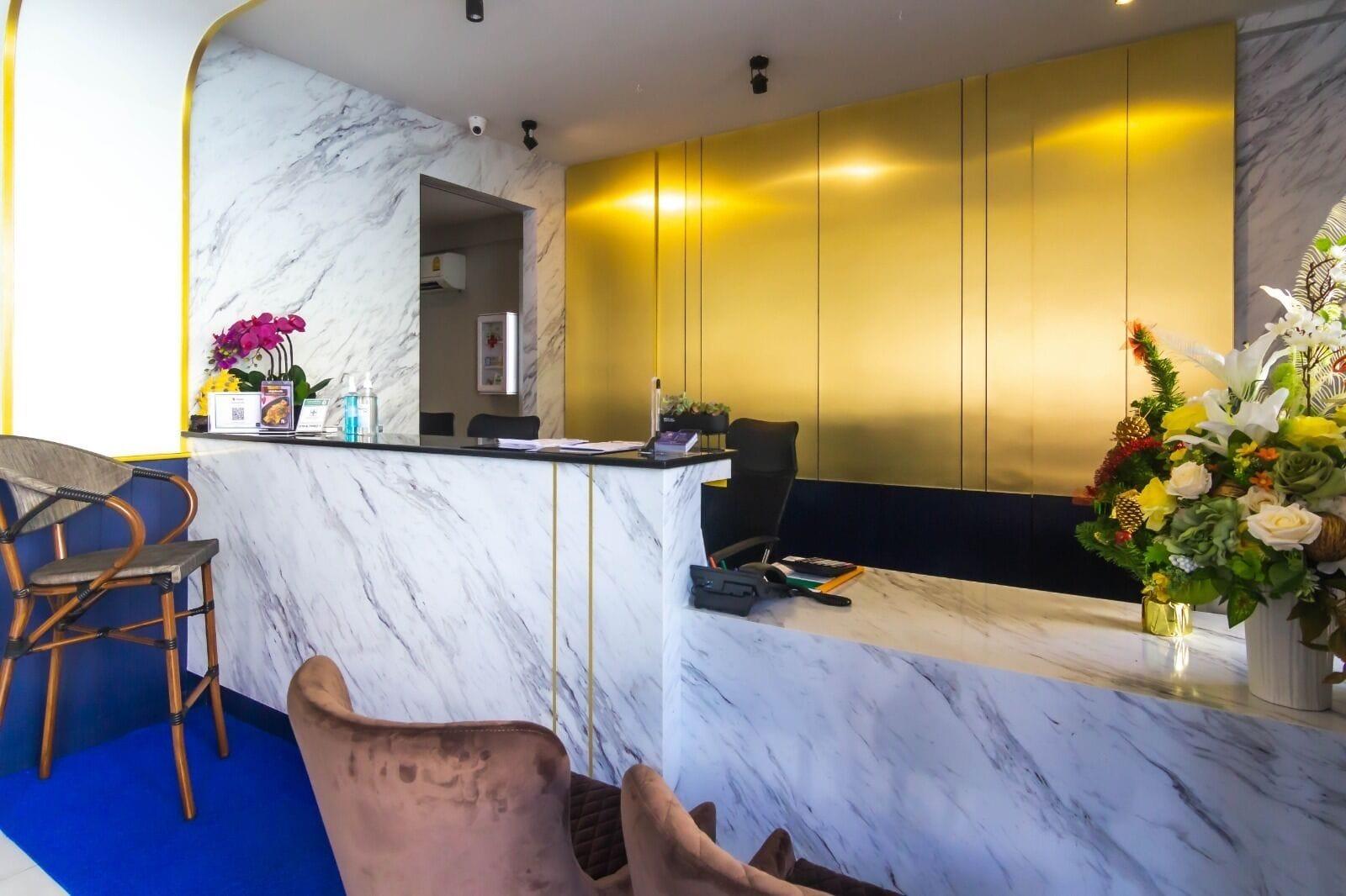 Vista Lobby Montree Phuket Hotel