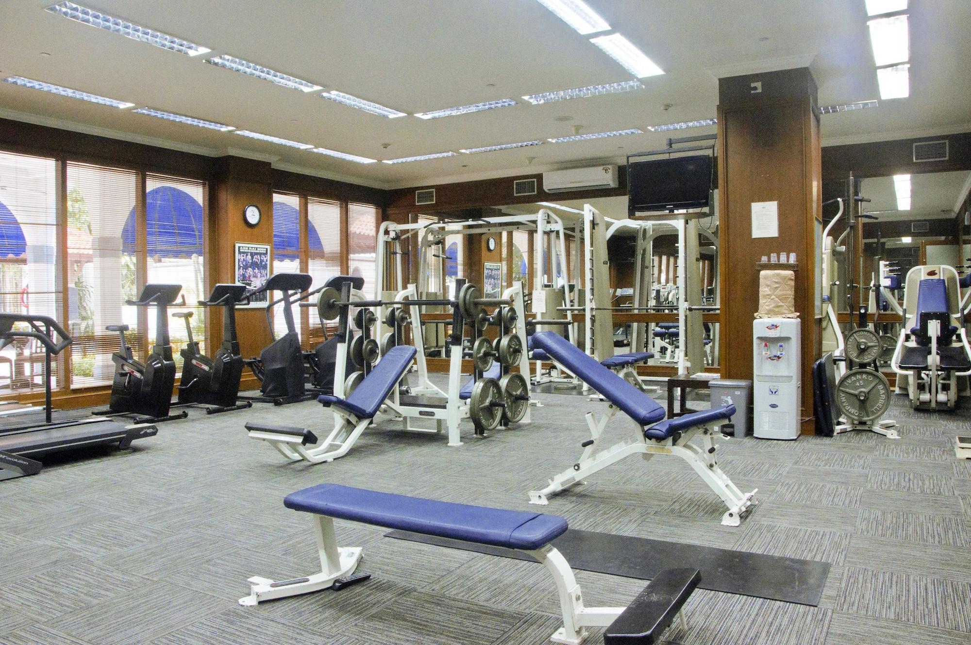 Gimnasio Hotel Majapahit Surabaya - MGallery