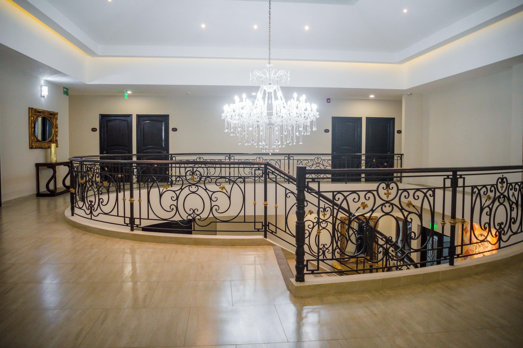 Varios BAROLO HOTEL