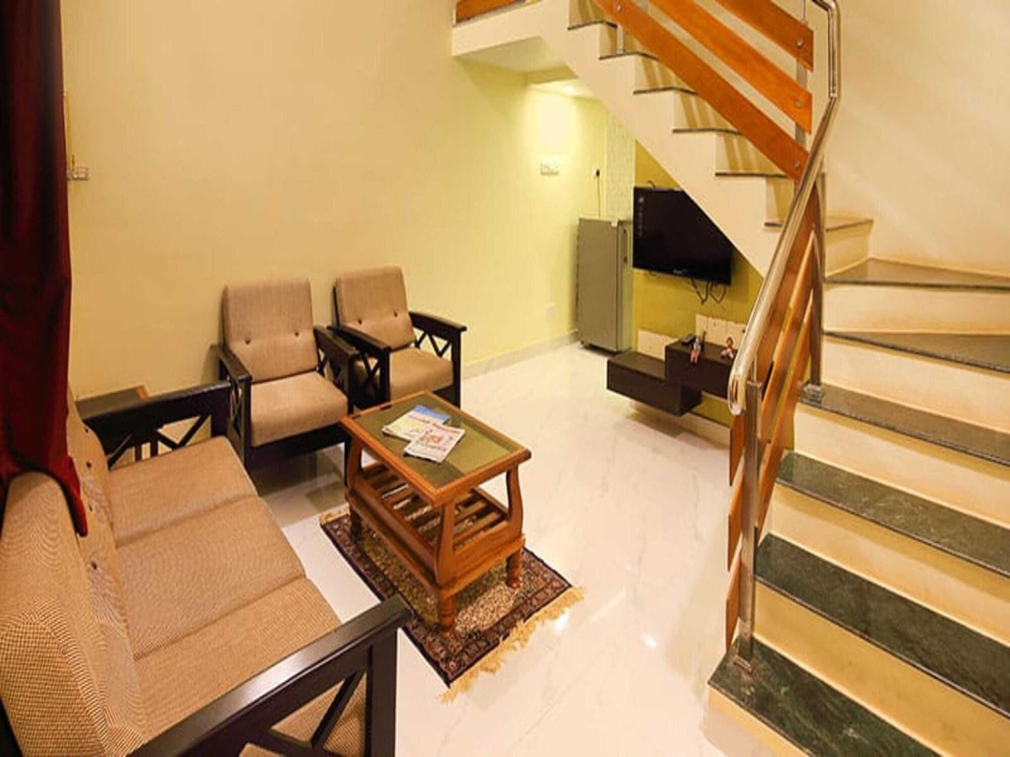 Vista Lobby Wada Chirebandi