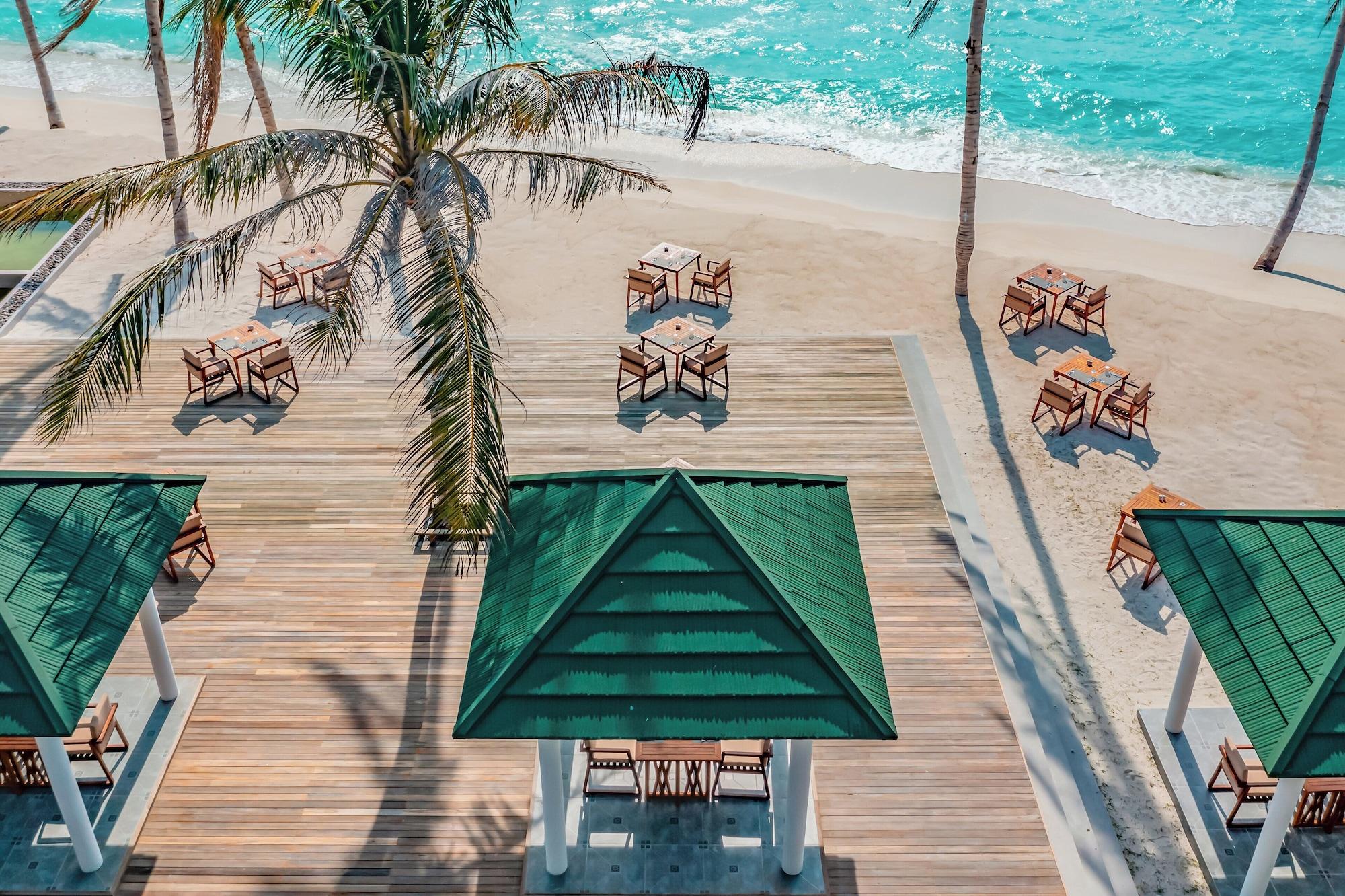 Restaurant Siyam World Maldives - 24-Hour Premium All-inclusive with Free Transfer