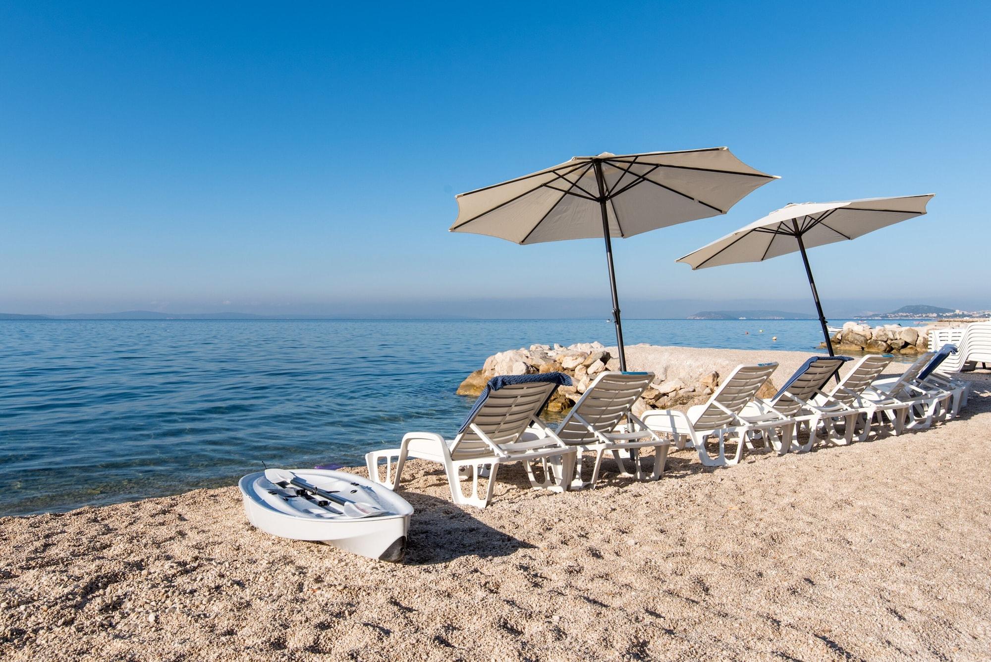 Playa Beachfront Apartmants Zanic
