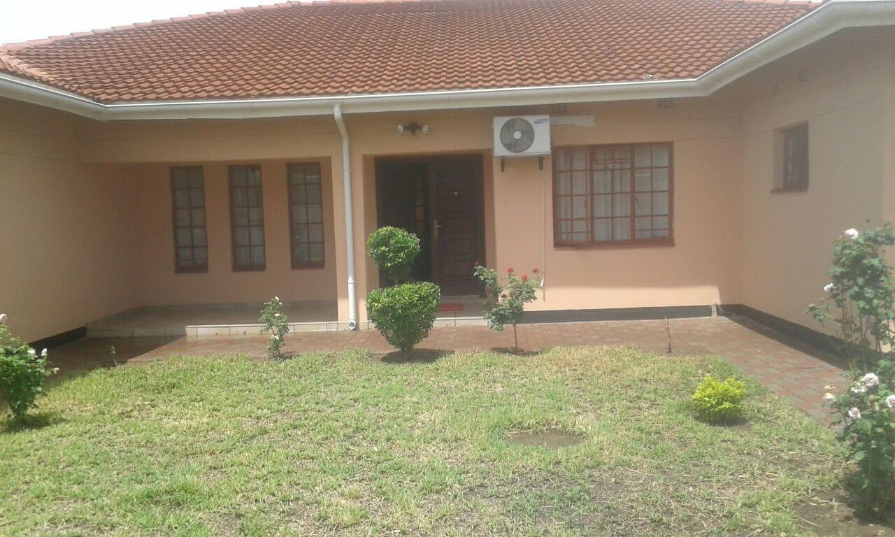 Varios Den View Guest House