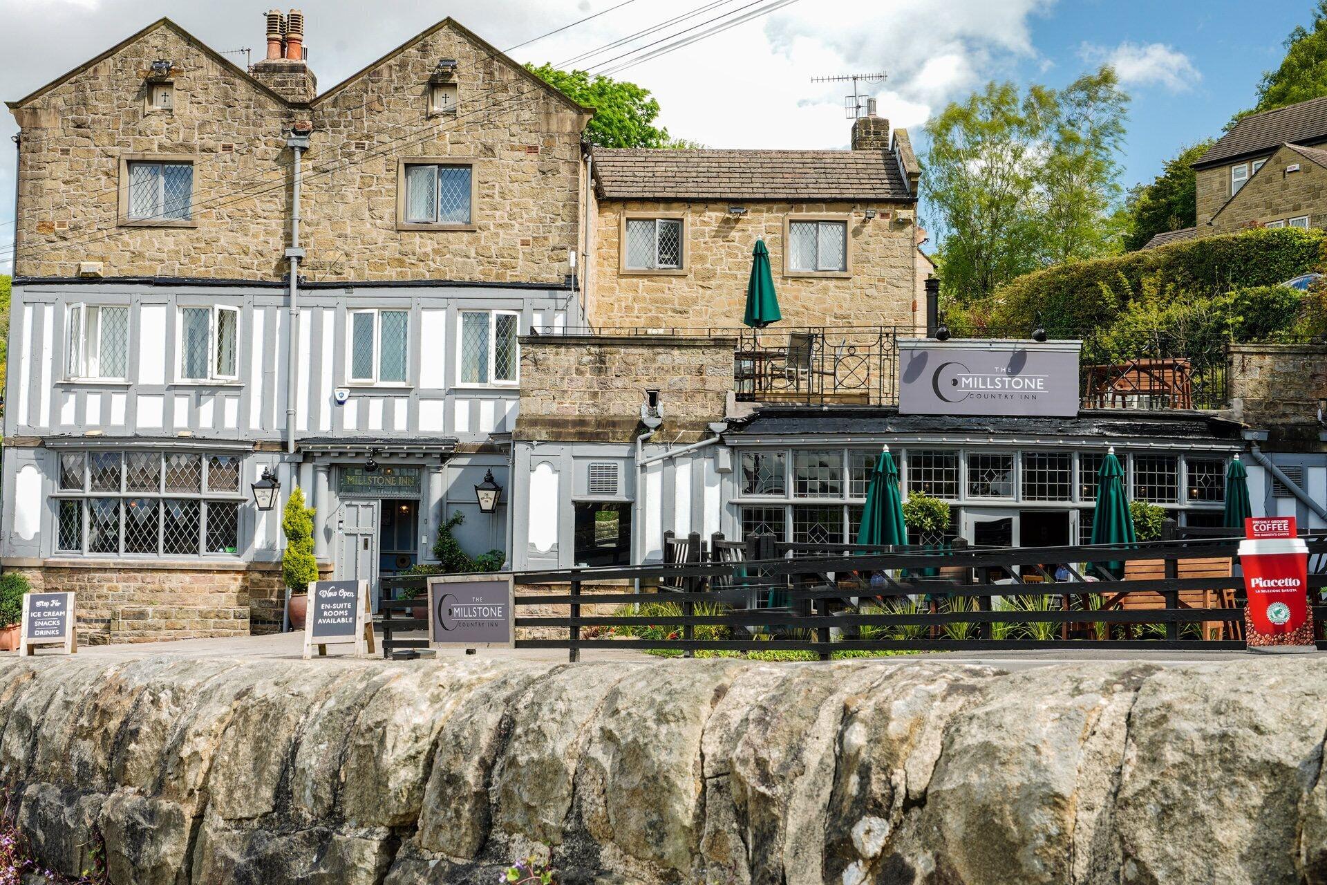 Varios Millstone Country Inn