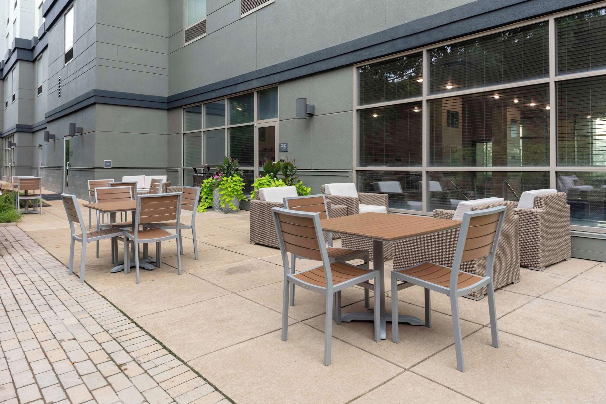 Restaurant Homewood Suites by Hilton St Louis - Galleria
