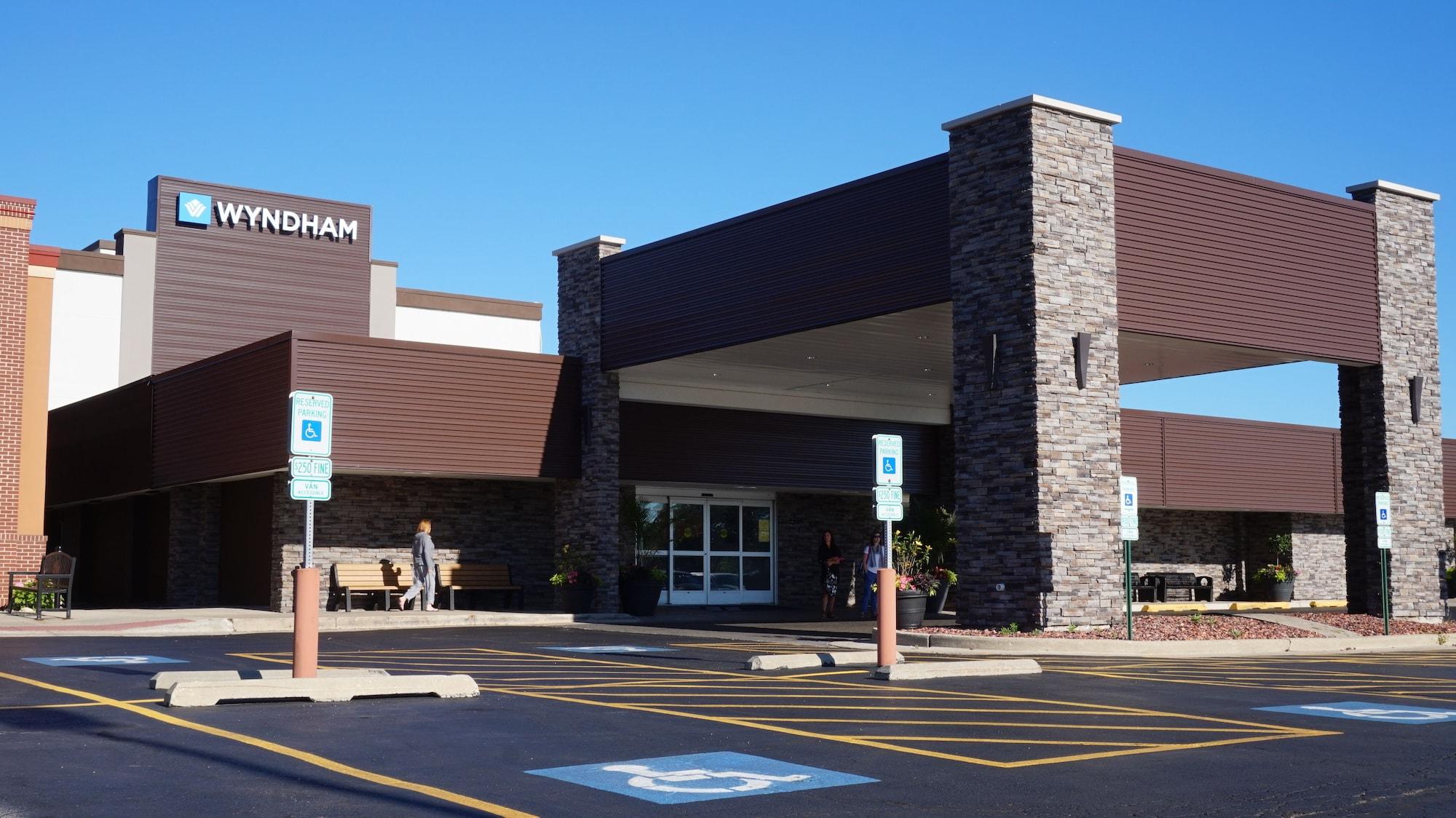 Vista Exterior Wyndham Chicago O'Hare