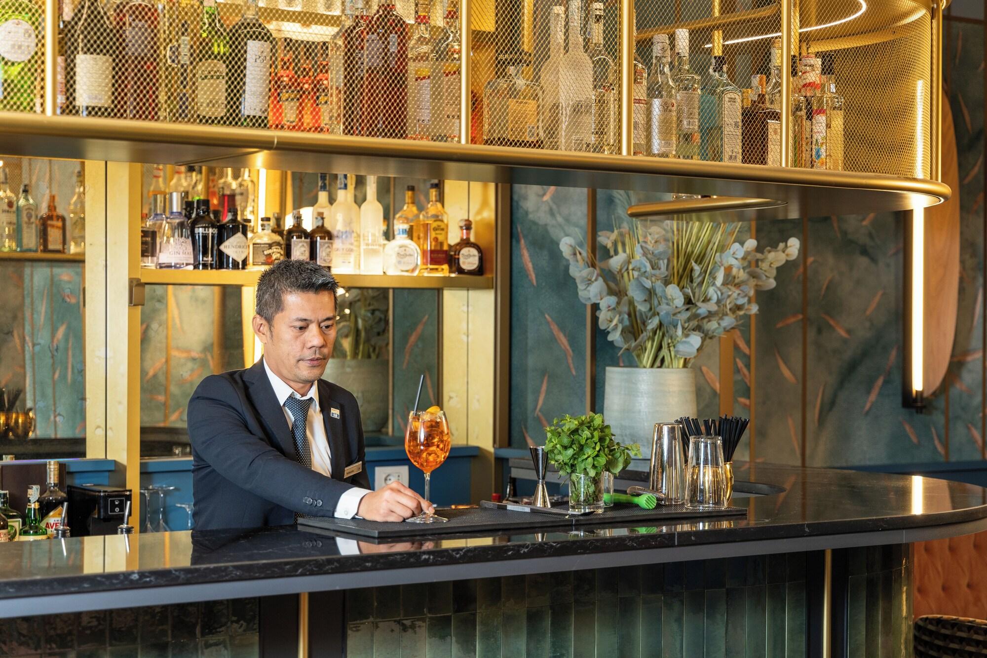 Bar/Salón DoubleTree by Hilton Florence Metropole