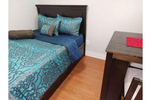 Alquiler Vacacional - Cheerful 2 bedroom unit with free parking.